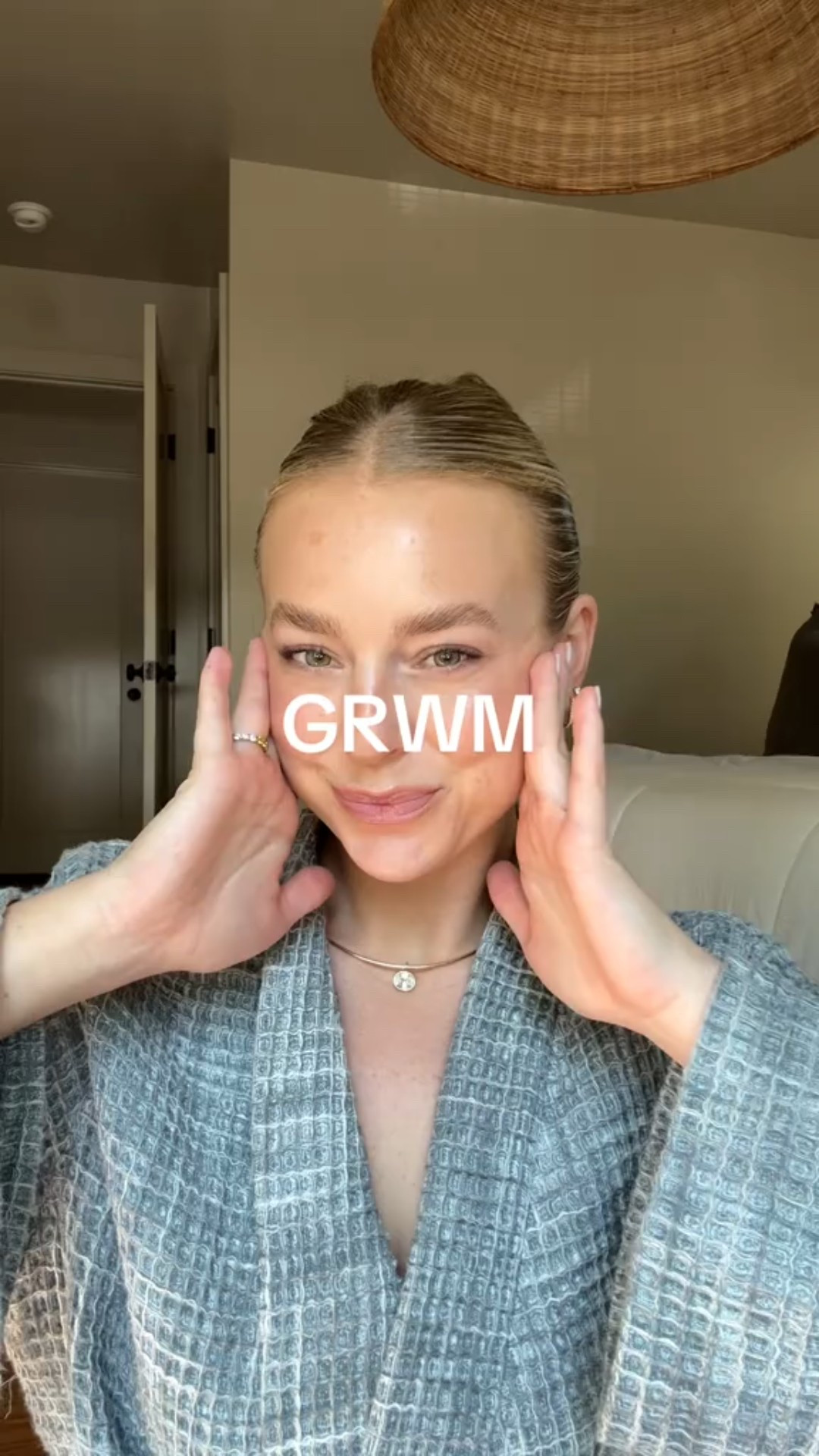 grwm 💞 natural full glam !!!
foundation/concealer: @makeupbymario (4.5N)
brush: #makeupbymario (f1)
contour/bronzer: @Westman-Atelier (truffle)
blush: @rhode skin (toasted teddy)
brush: @DIBSBEAUTY
setting spray: #dibsbeauty
powder: @Laura Mercier (1)
eyeliner: @SOSHE Beauty (lovesick)
brush: #morphe (m401)
brow gel: @Kosas (clear)
lip liner: @Morphe Cosmetics (sugar pie)
lip gloss: @YSEBeauty (hydrating lip mask)
highlight: #westmanatelier (nectar)

#LTKStyleTip #LTKBeauty #LTKFindsUnder100