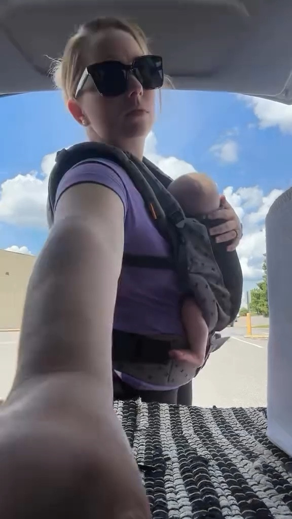 Babywearing is my current season of sanity ✨
Some days the only way anything gets done is with a newborn snuggled against my chest… and honestly? I wouldn’t trade it.
If you’re a new mom feeling overwhelmed, let this be your sign that it’s okay to keep them close — your hands may be busy, but your heart is full. 🤍
Drop a 🫶 if babywearing saved your days too!