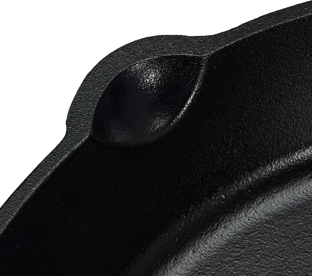 Amazon Basics Pre-Seasoned Cast Iron Skillet, Heavy-Duty & Large, 15-Inch, Black | Amazon (US)