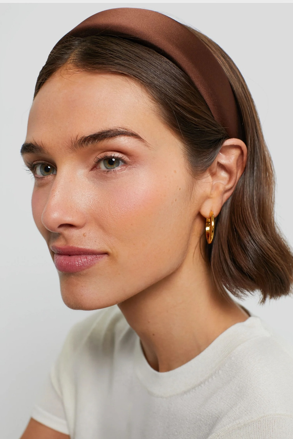 The most gorgeous brown headband 

#LTKSeasonal #LTKFindsUnder50 #LTKStyleTip