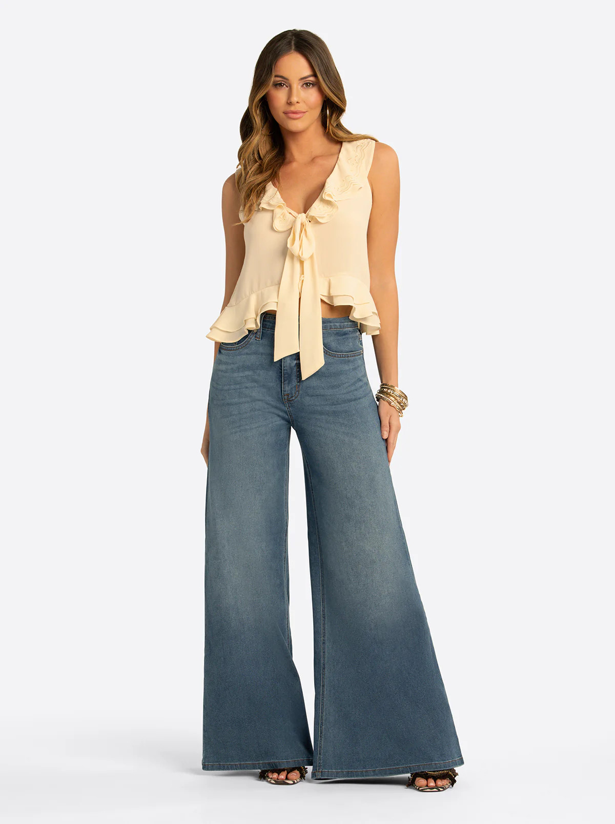 JS Jessica Simpson Claremont Super Wide Leg Jean in Seashell | Jessica Simpson