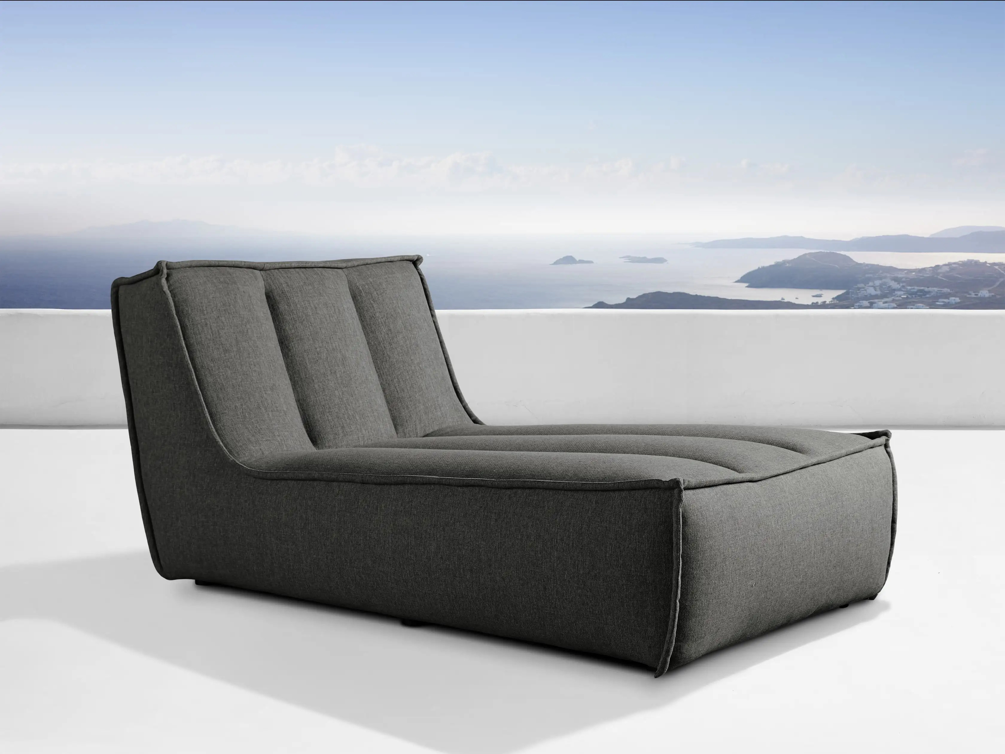 Porto Outdoor Chaise | Arhaus