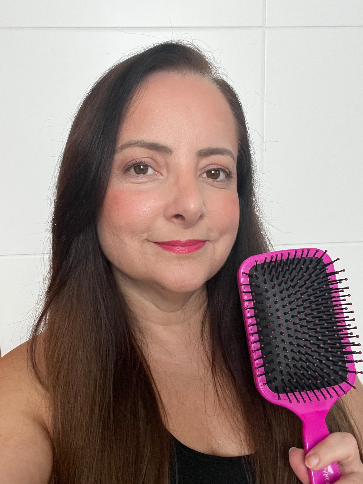 Já usou a escova raquete para ajudar na secagem dos cabelos? Ela é ótima para isso.

#LTKbeleza #LTKbrasil