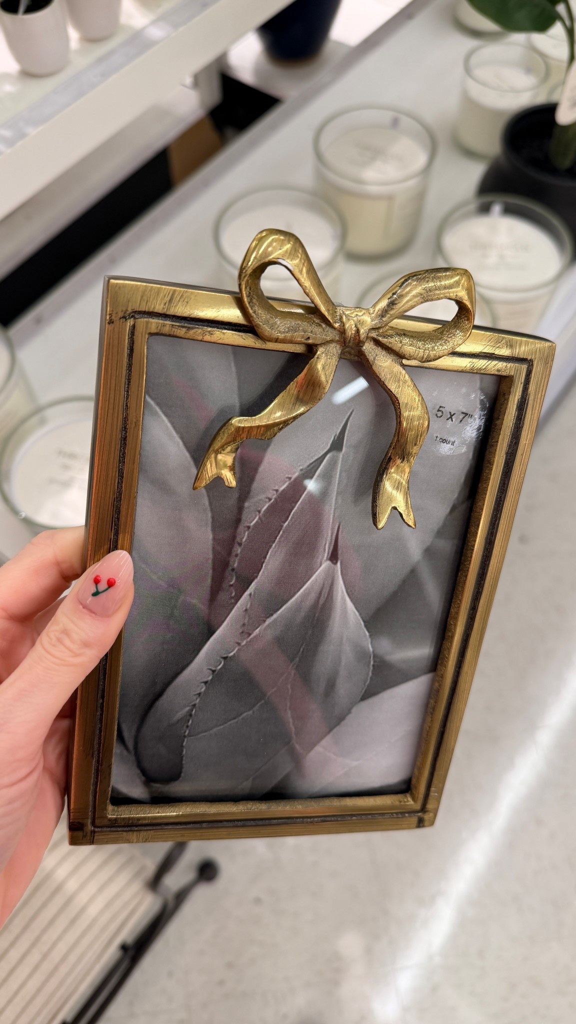 The cutest bow frame🎀

#LTKmomlife #LTKdayinmylife #LTKHome