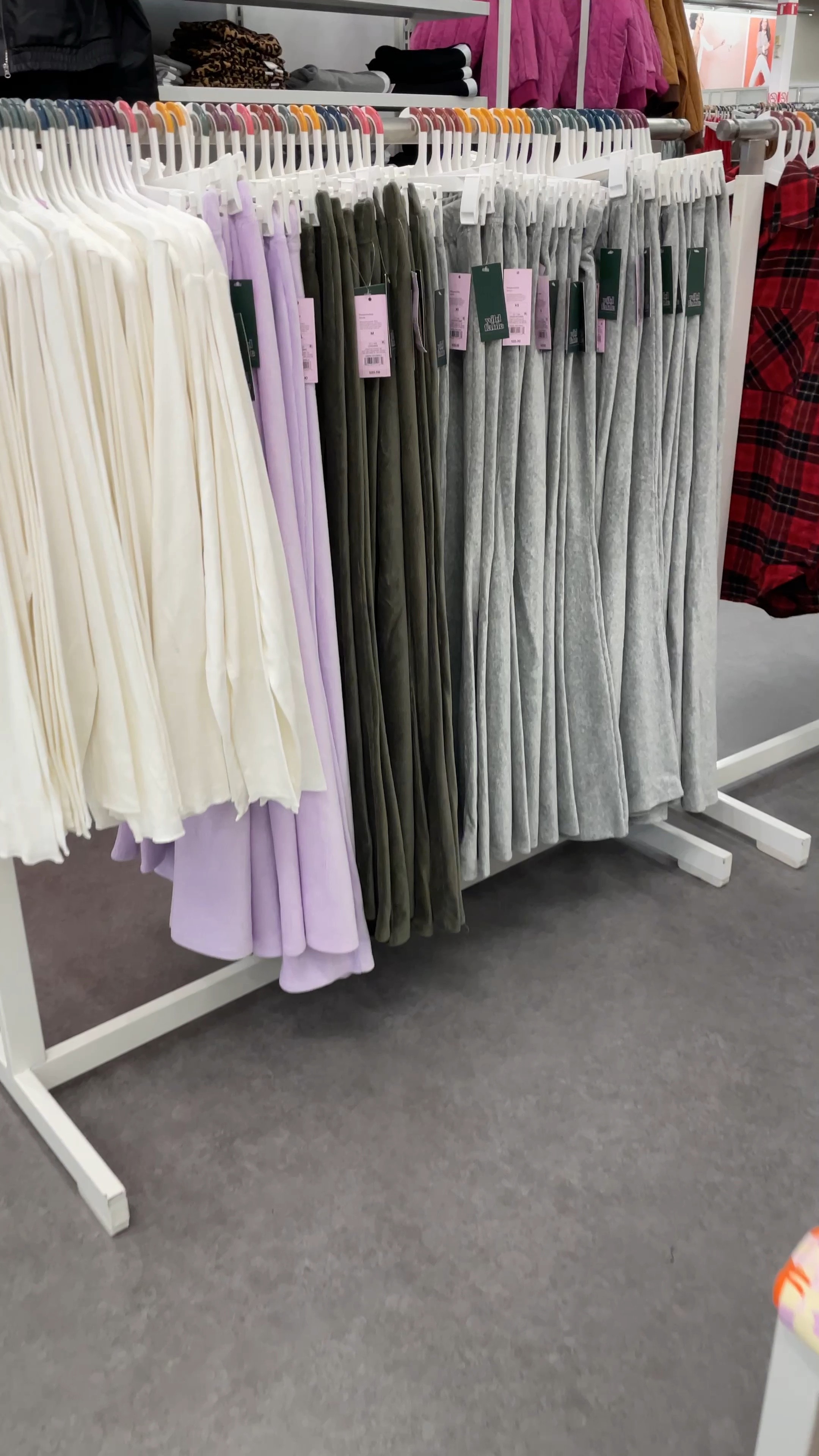 New Ribbed Velour Flare Pants at Target!

#LTKHoliday #LTKfit #LTKSeasonal