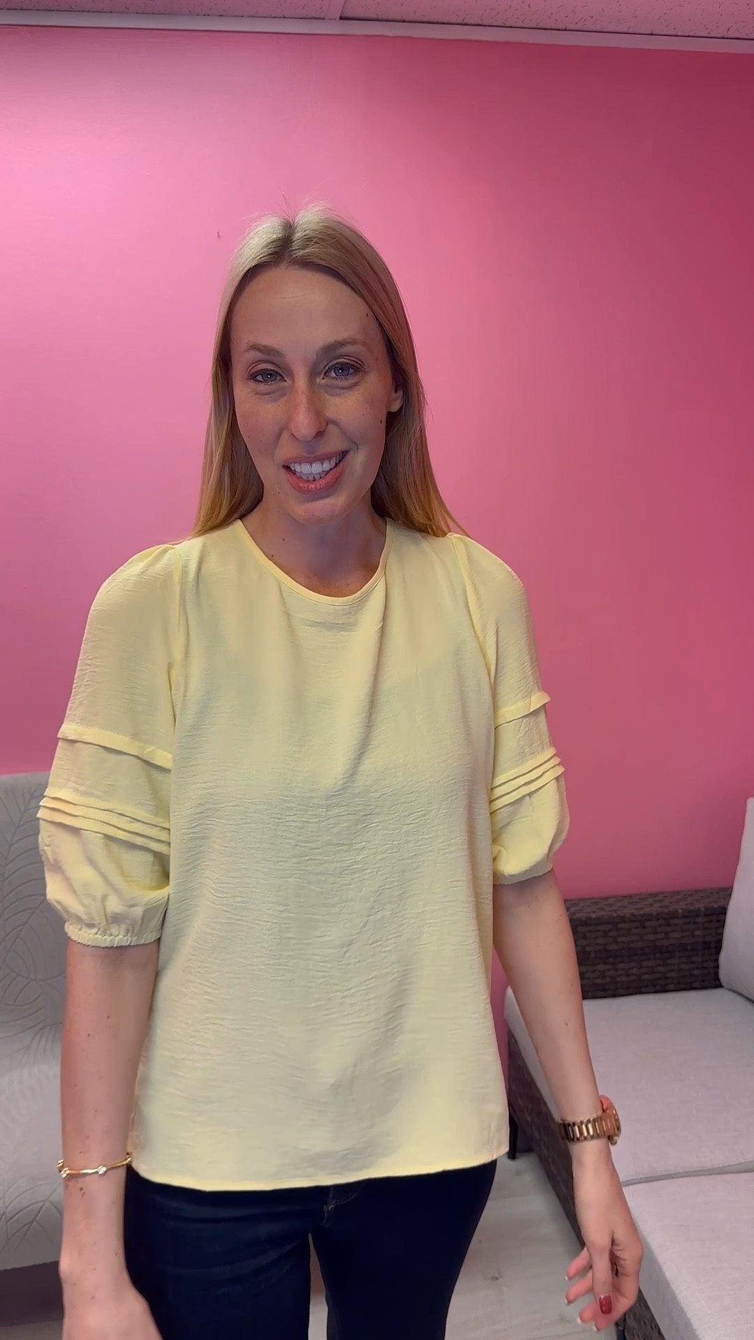 Light yellow blouse that ties in the back 
🤍 this is so cute for work 
🤍it does not stretch but it is looser
🤍 fits true to size, wearing size small and I am 5’10”


#LTKFindsUnder50 #LTKTall #LTKWorkwear