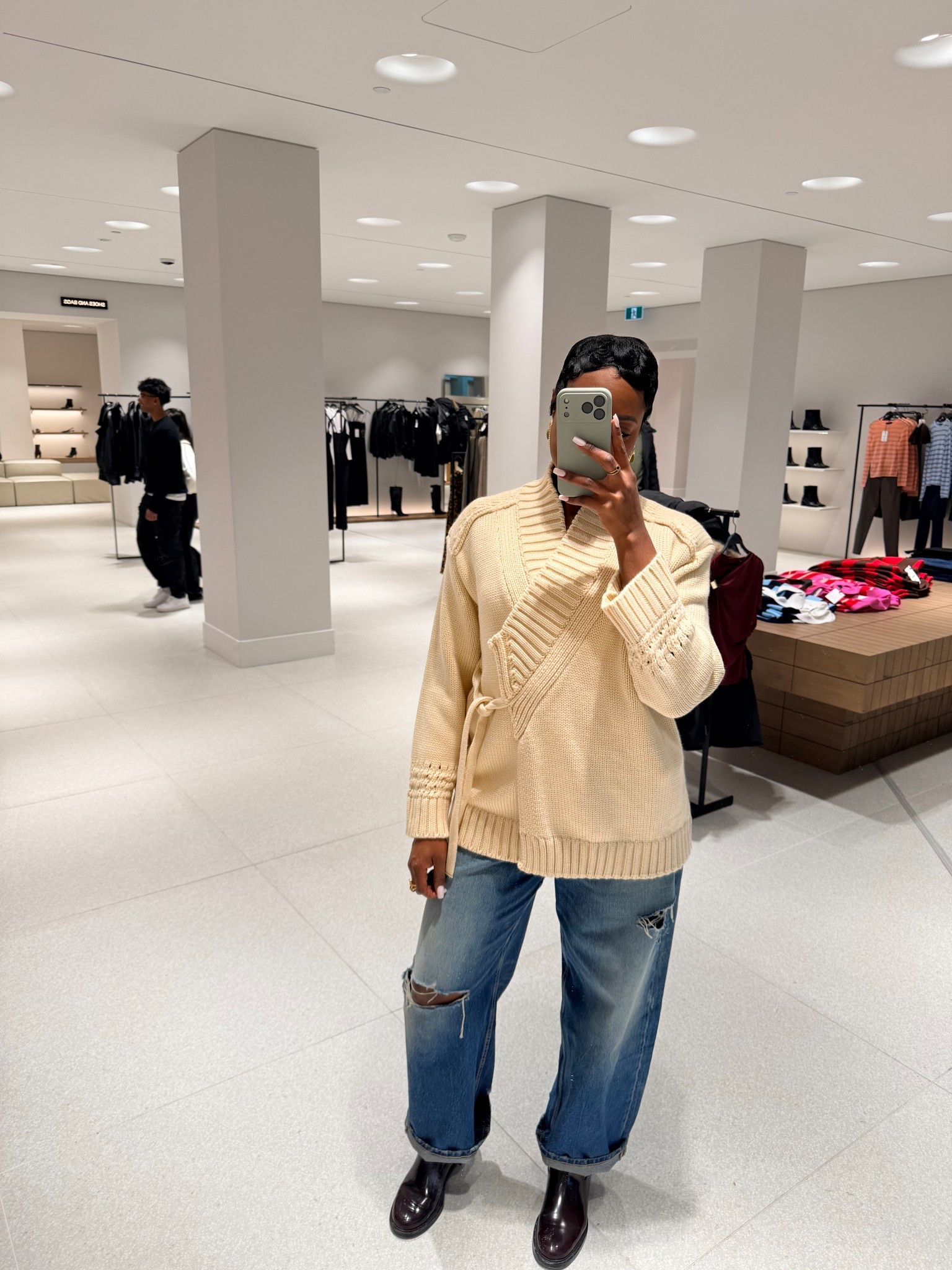 Some Zara basics that I’m loving now 

#LTKstyletip #LTKwinter #LTKcanada