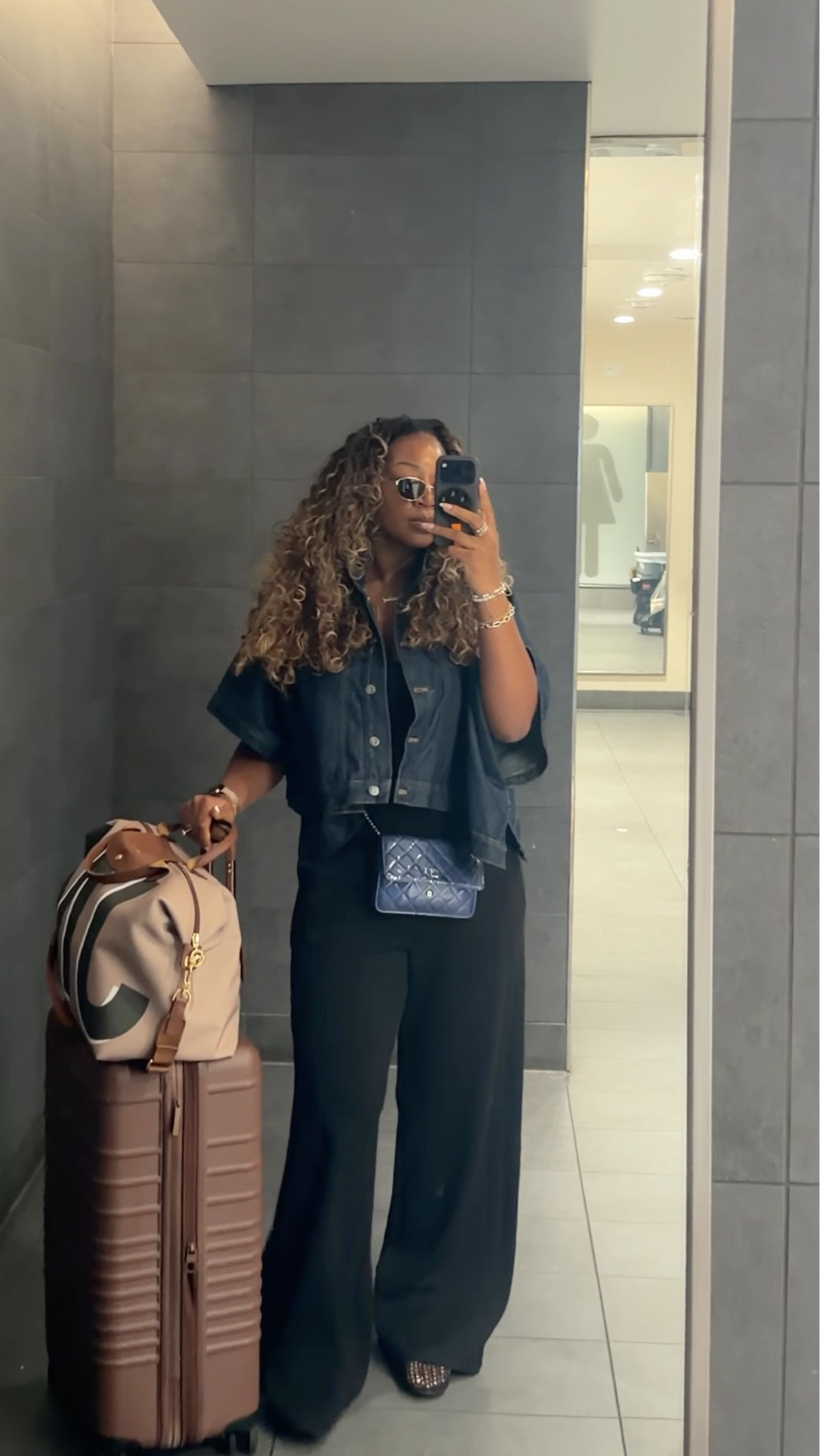 Love this little TRAVEL outfit. I’m wearing a small in the jacket, small and the tank top and then large towels in the bottom bottoms. I also linked a more affordable pair of American tall that I own that I love as well.