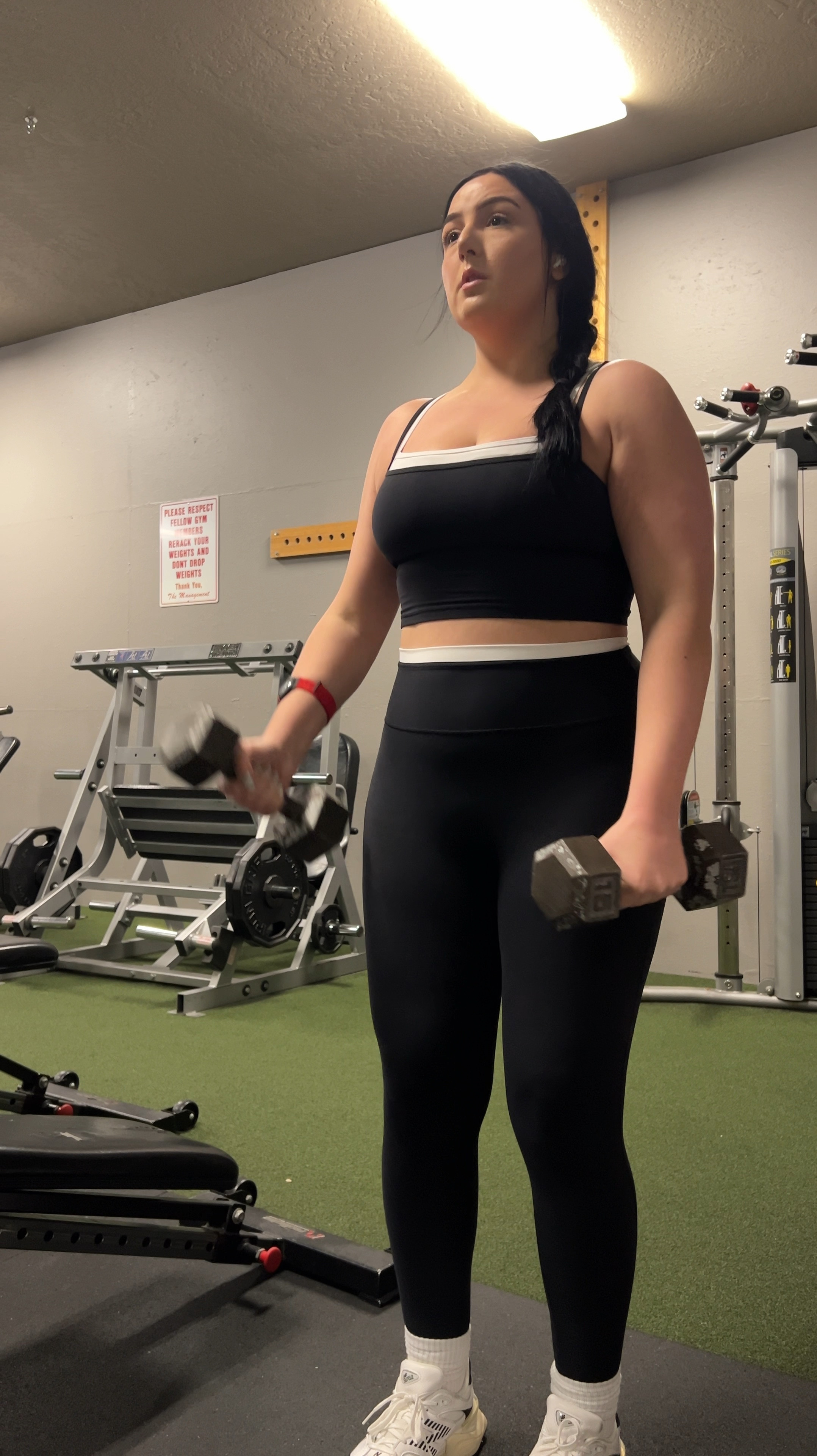 black & white set of my dreams!! 

I took a Large in both the top & leggings & they fit true to size!

#LTKWatchNow #LTKActive #LTKFitness