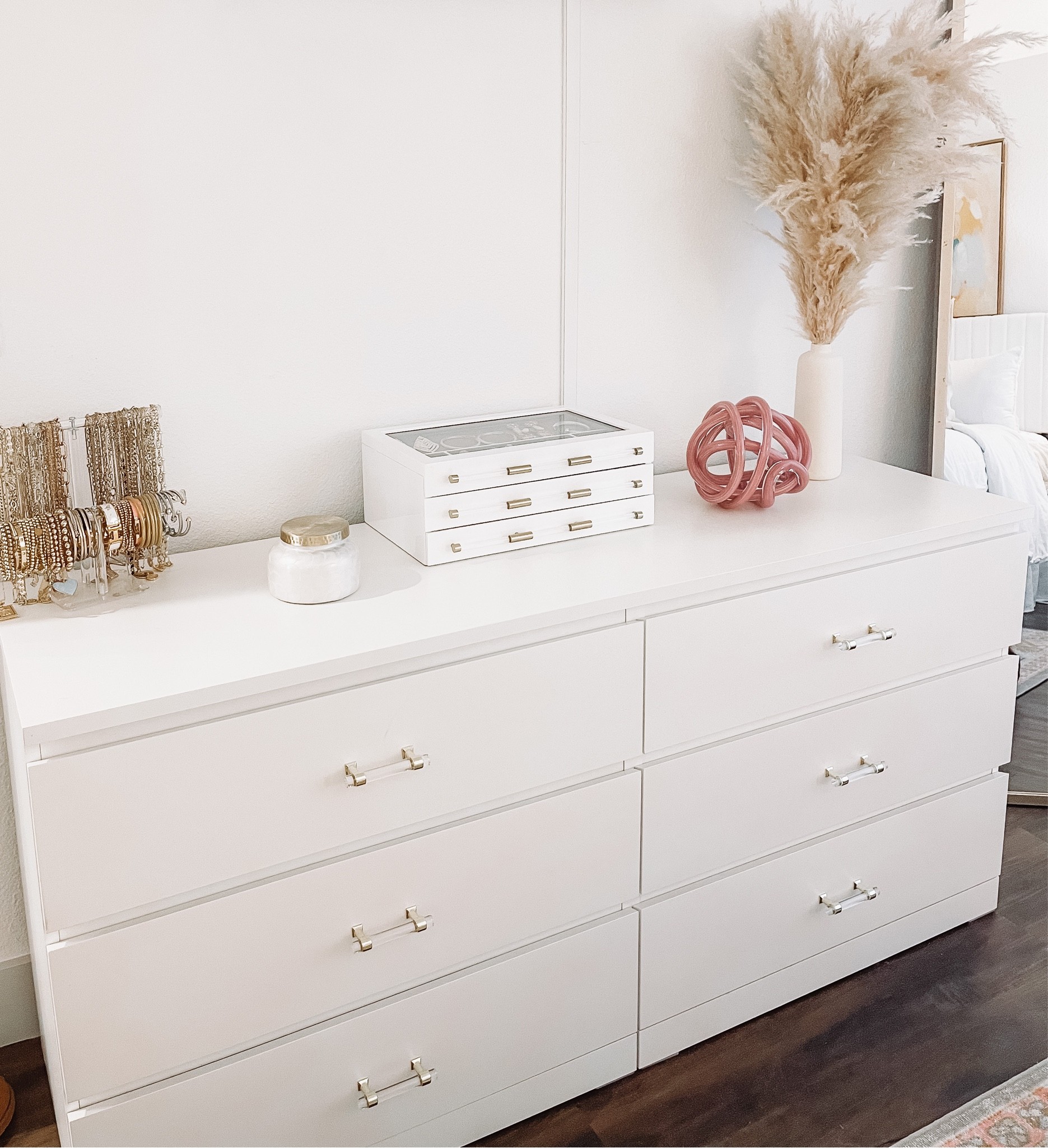 Dresser Decor 🤍