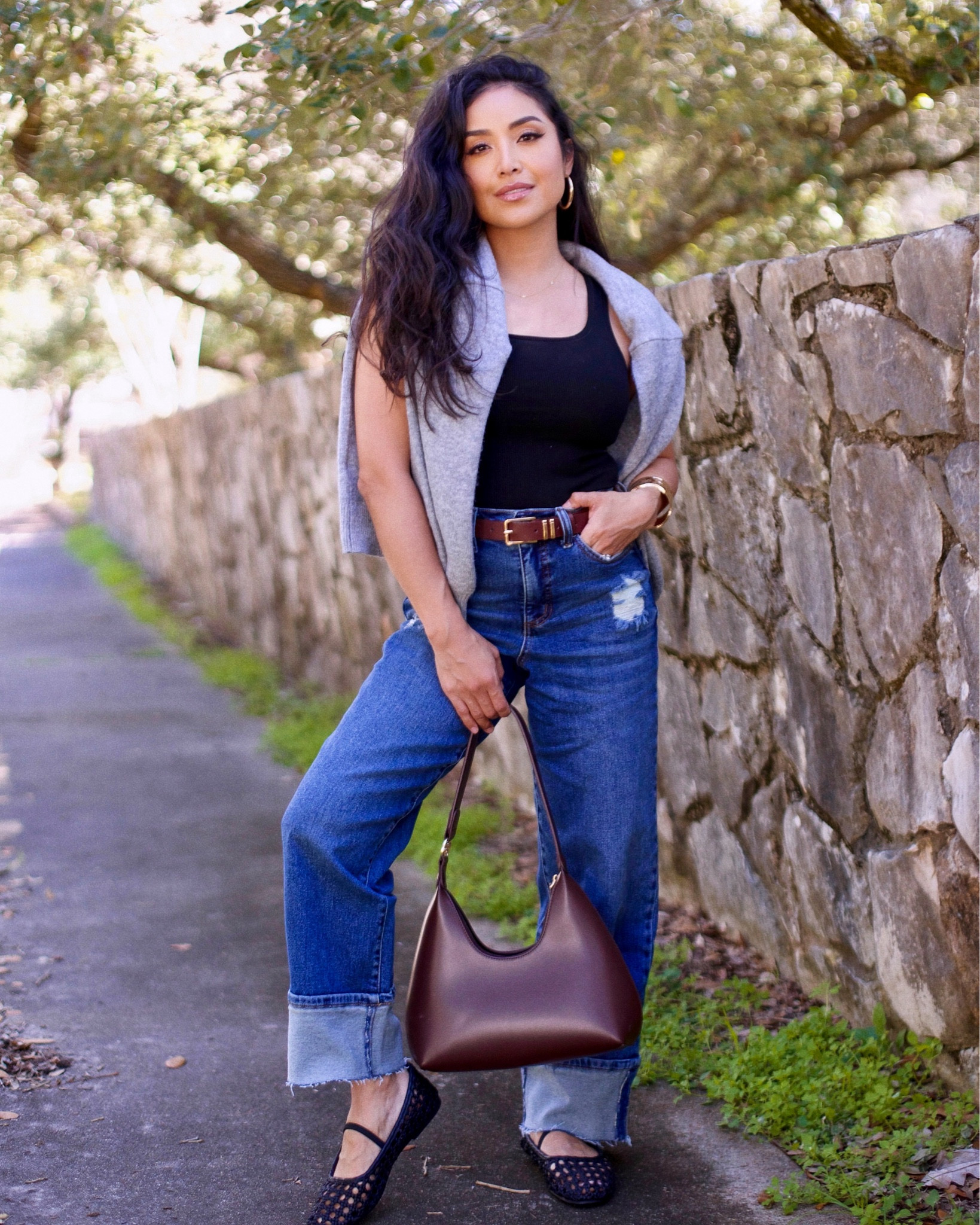 Petite Walmart denim jeans classy look 

#LTKFindsUnder50 #LTKFindsUnder100 #LTKItBag
