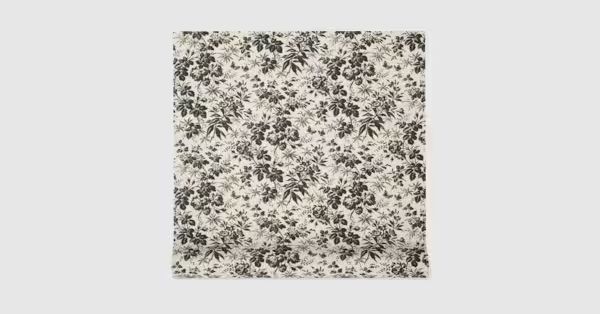 Gucci Herbarium print wallpaper | Gucci (US)