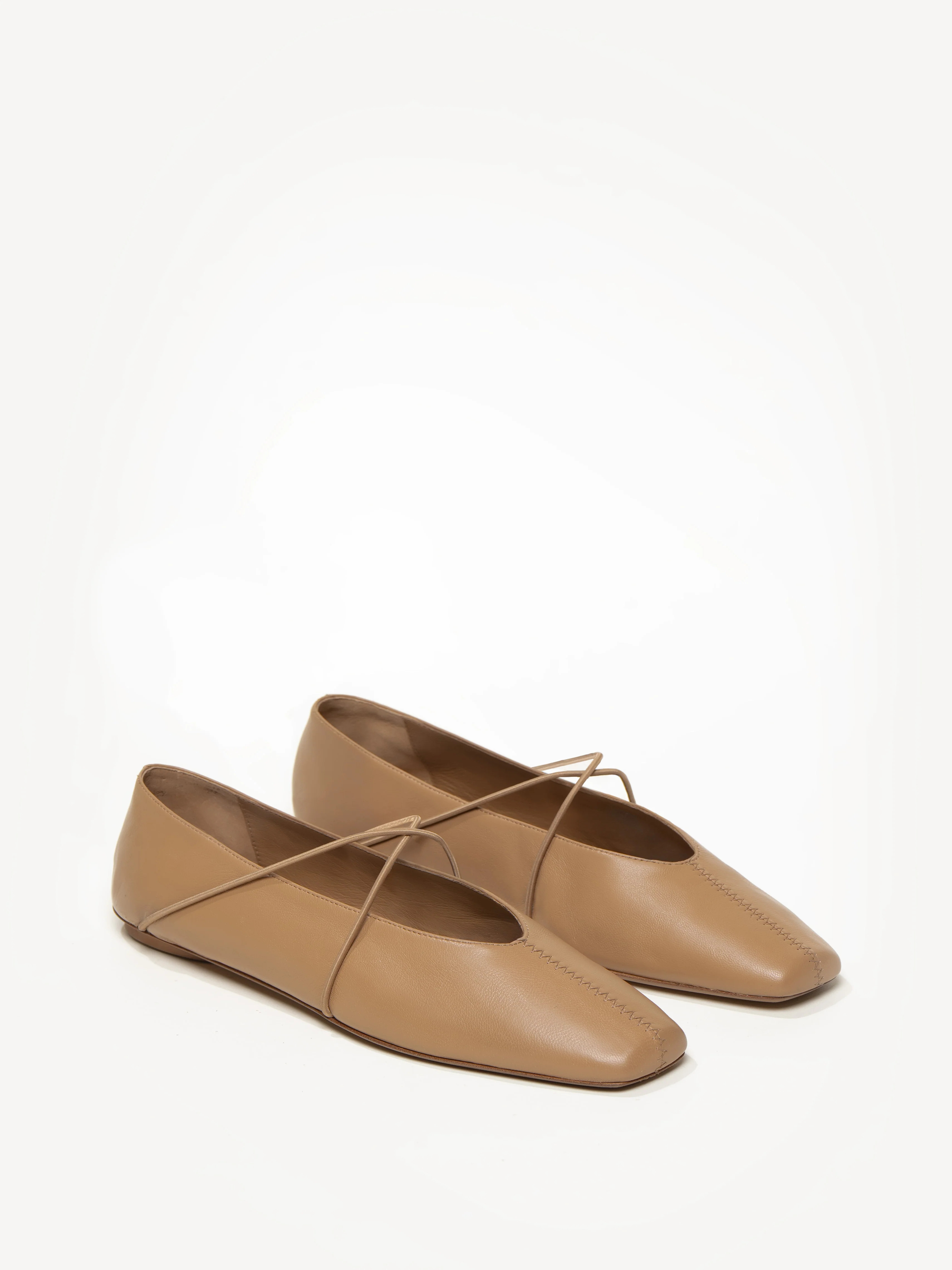 M.Gemi The Una Women's Flats, Size 40.5 in Light Tan | M.GEMI