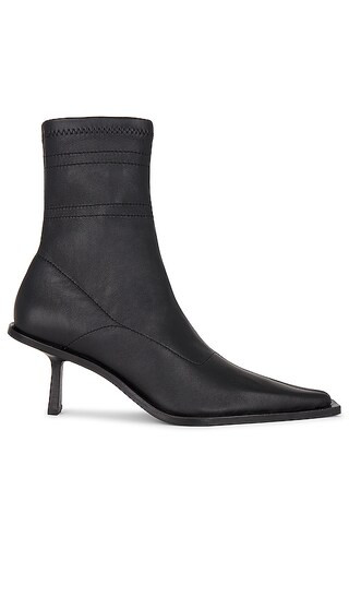 Jasmine Boot in Black | Revolve Clothing (Global)