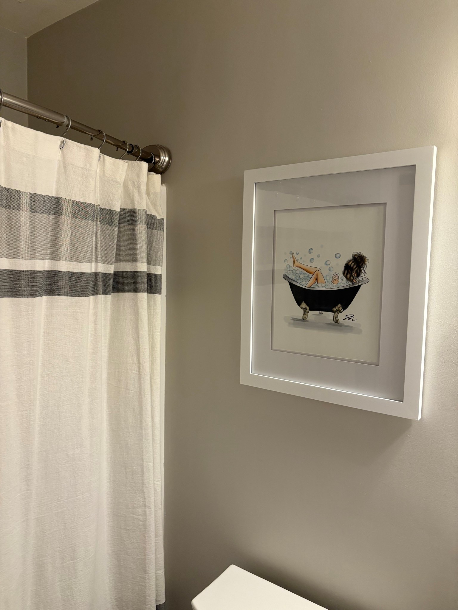 bathroom details 
frame, bathroom decor, home decor, home, for the home 

#LTKFindsUnder50 #LTKHome #LTKFindsUnder100