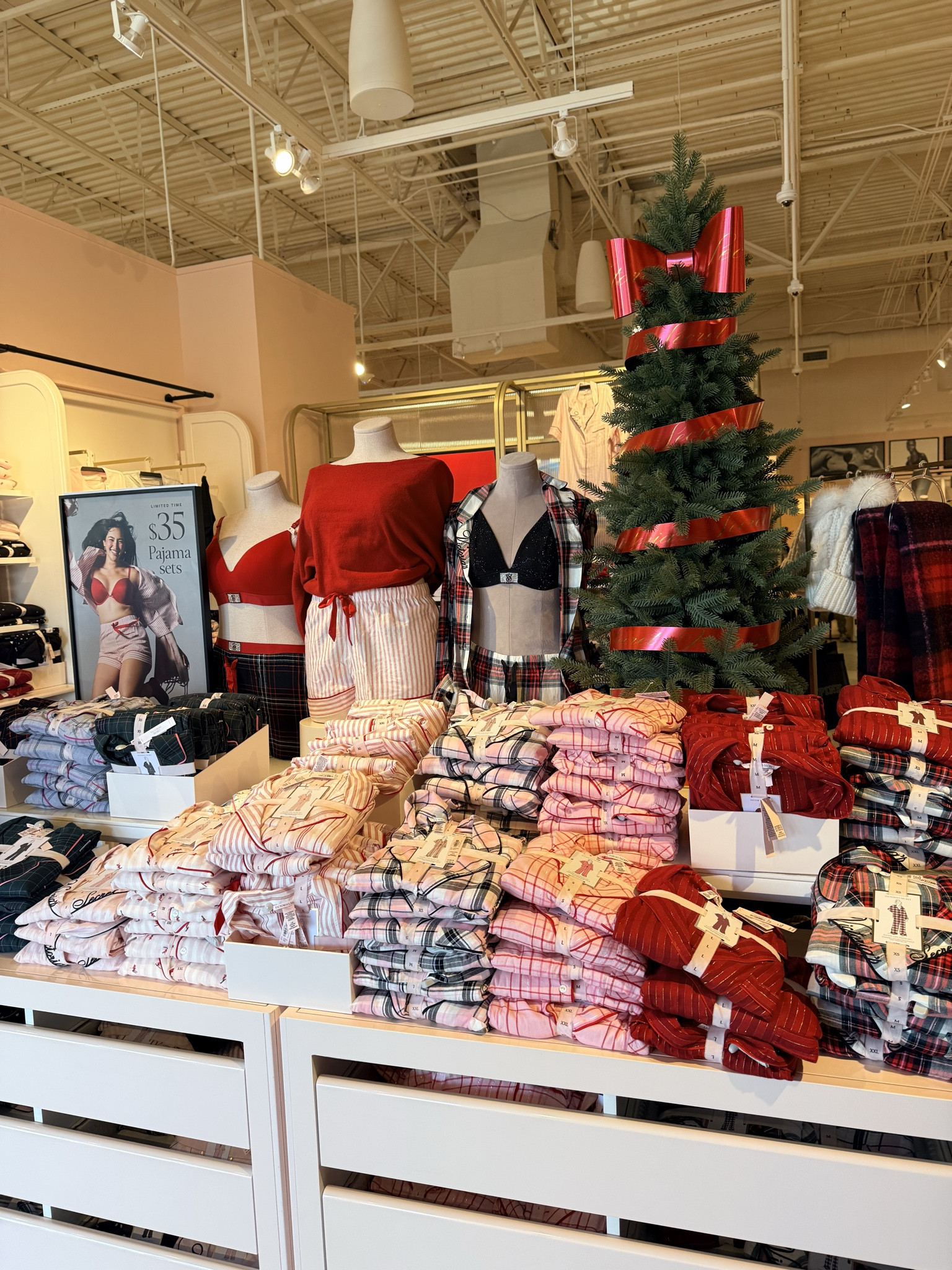 Victoria’s Secret has selected Christmas pajamas for just $35 and the styles are too cute to miss 🎄✨
From cozy flannels to silky sets with festive prints, I linked all the best picks on LTK so you can shop the holiday PJs before they disappear!

#victoriassecret #christmaspajamas #holidaypjs #pjsale #LTKholiday #LTKfashion #LTKfinds #LTKsale #shoppingfavorites #onlineshopping #festivestyle #holidayseason #ShoppingWithPriiincesss #Atlantamom #Atlantabloggers #Atlantablogger #AtlantaCreator #Atlantacontentcreators #Atlantacontentcreator

#LTKHoliday #LTKSaleAlert #LTKGiftGuide