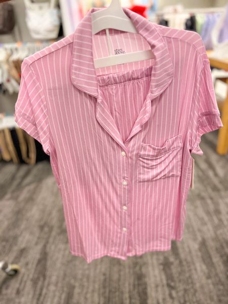 Super comfy pjs!!

Target finds, Target style, pink style, striped pajamas 

#LTKfindsunder50 #LTKstyletip