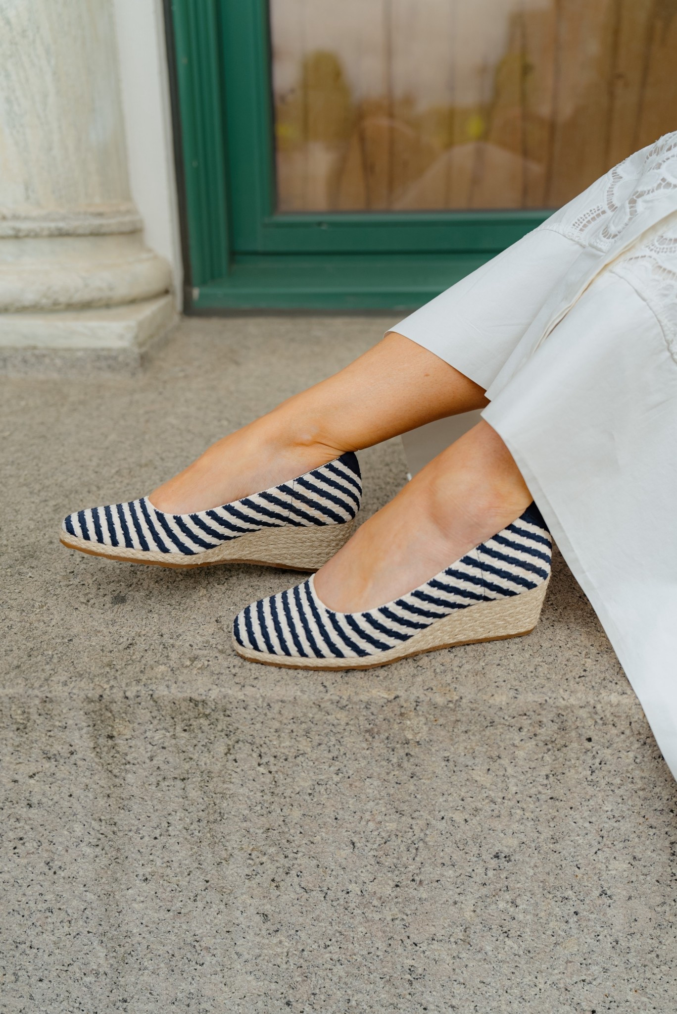 Most gorgeous shoes for limited time only 🩵✨

Summer shoes, vacation shoes, summer wedges, comfy shoes, trendy shoes, 

#LTKSaleAlert #LTKShoeCrush #LTKSeasonal