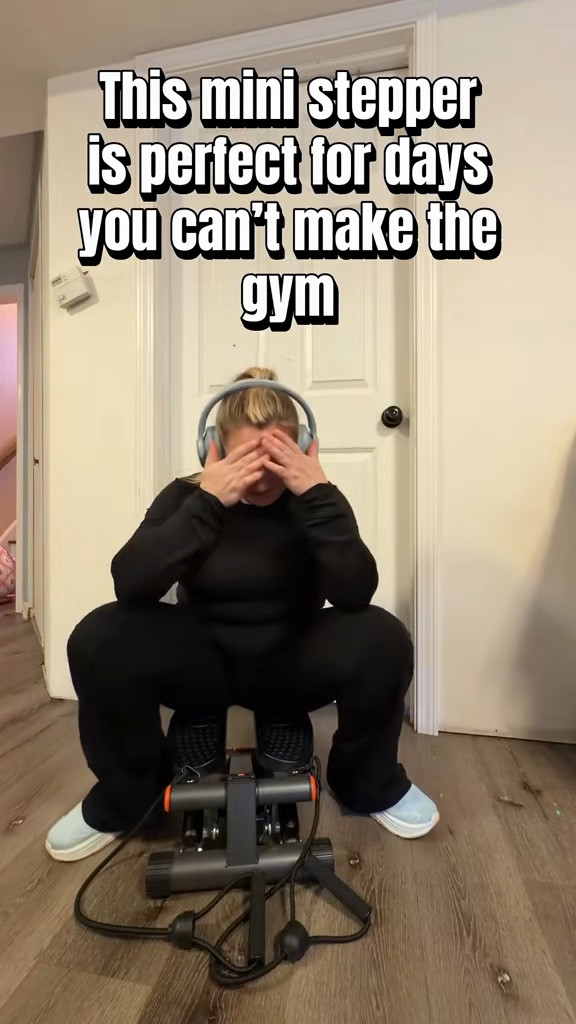 Niceday Mini Stair Stepper at home work out & Over Ear Headphones🏋️‍♀️🎧💖 #niceday #stepper #gymequipment #stairstepper #headphones #overear #athomeworkout 

#LTKActive #LTKselfcare #LTKfitnessgoals