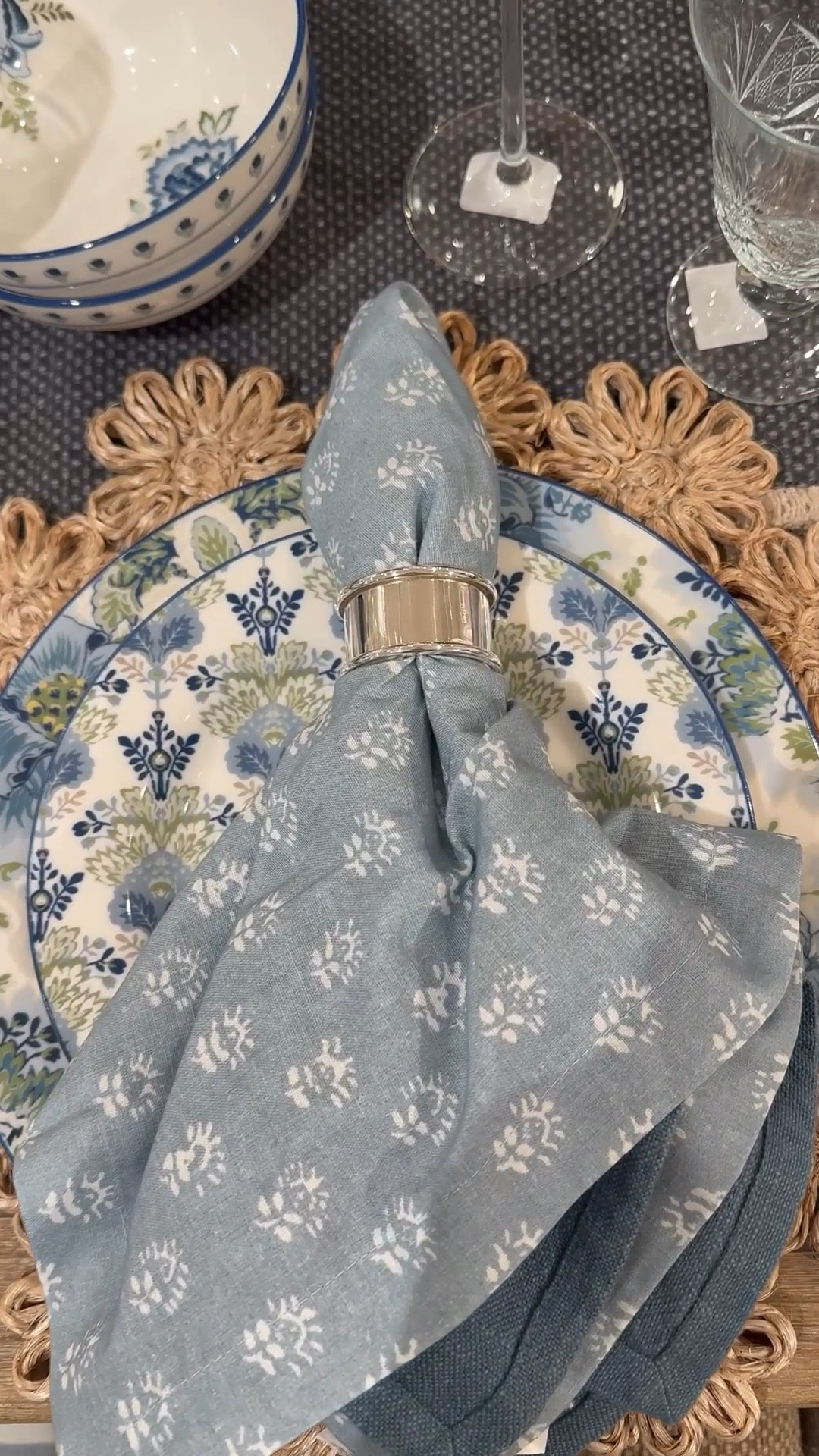 I love this tabletop decor for spring. Place setting, spring home decor, spring table, Easter table 

#LTKdayinmylife #LTKHome #LTKSeasonal