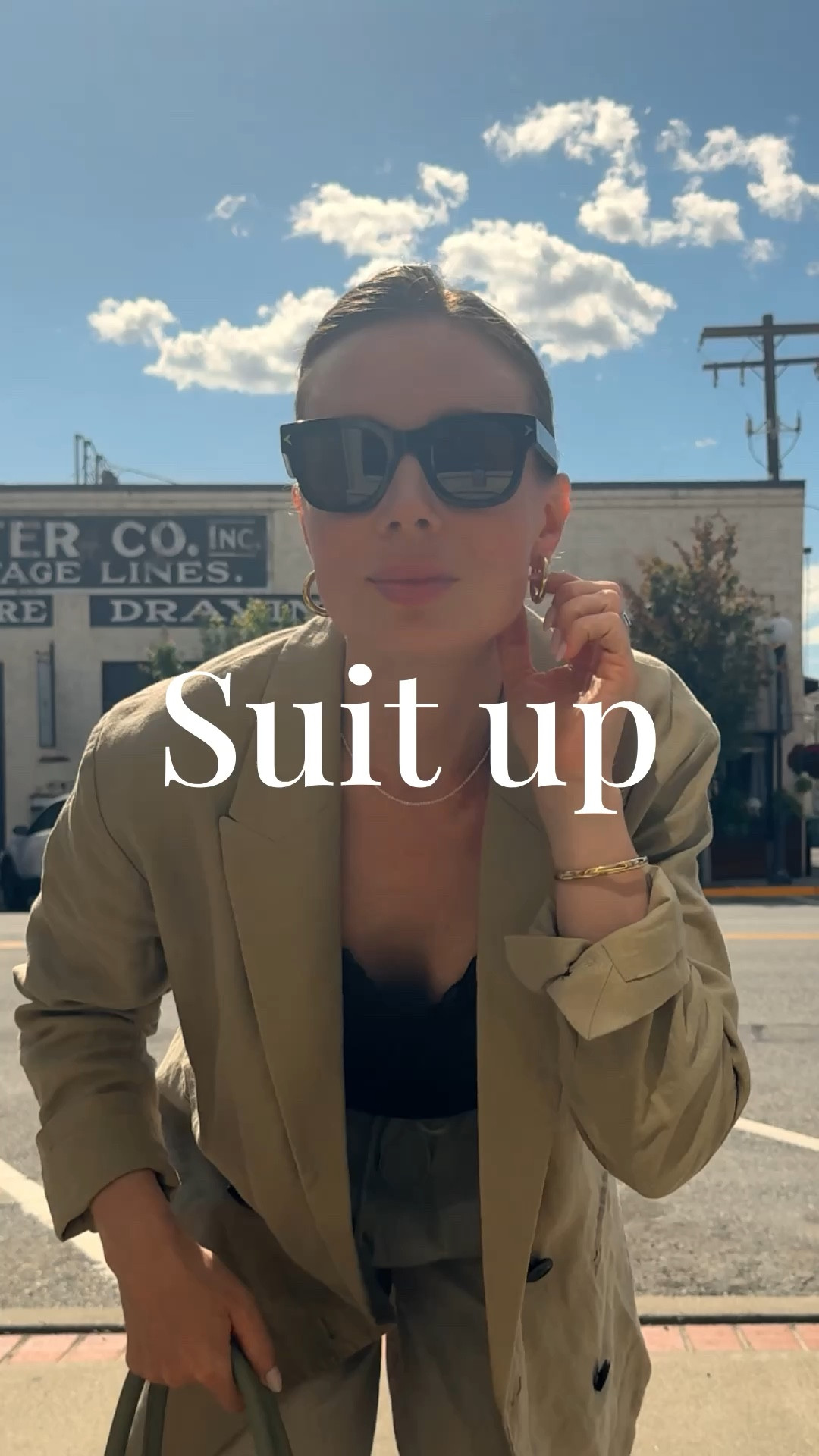 Monday (or any workday) outfit idea: double breasted linen blazer (mine is by Everlane) + drawstring wide leg linen pants (Aritzia) + Miz Mooz criss cross sandals (amazing brand I found on Amazon) + silk cami (Intimissimi, similar linked from Amazon) + summer basket in raffia or woven leather (mine is Bottega Vanate Cabat bag). Accessories: my favorite golden hoops, let’s keep it simple! 

#LTKSeasonal #LTKWorkwear #LTKVideo