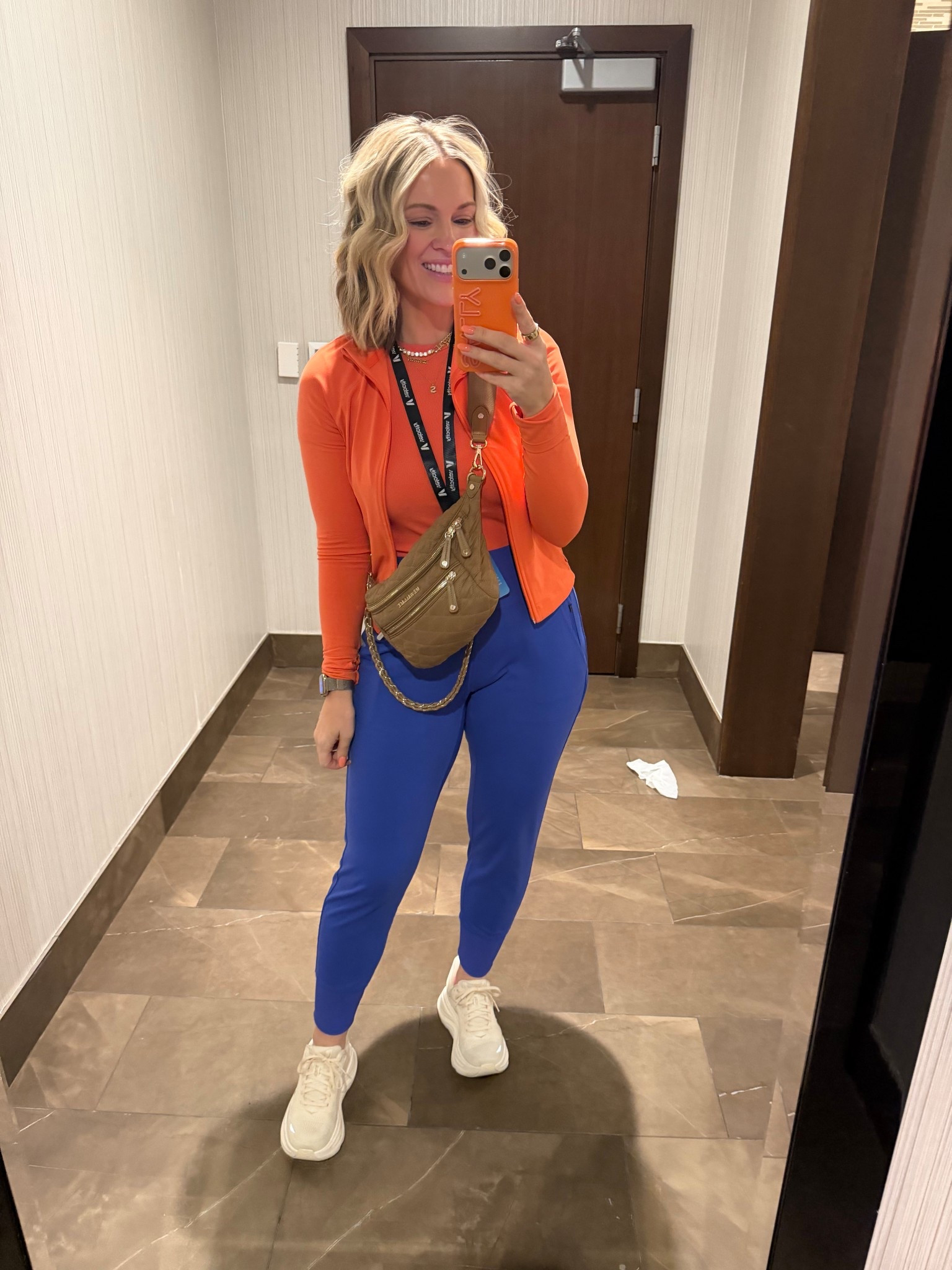 Small joggers! Orange is old…#warmspring

#LTKValentine #LTKdayinmylife #LTKgrwm