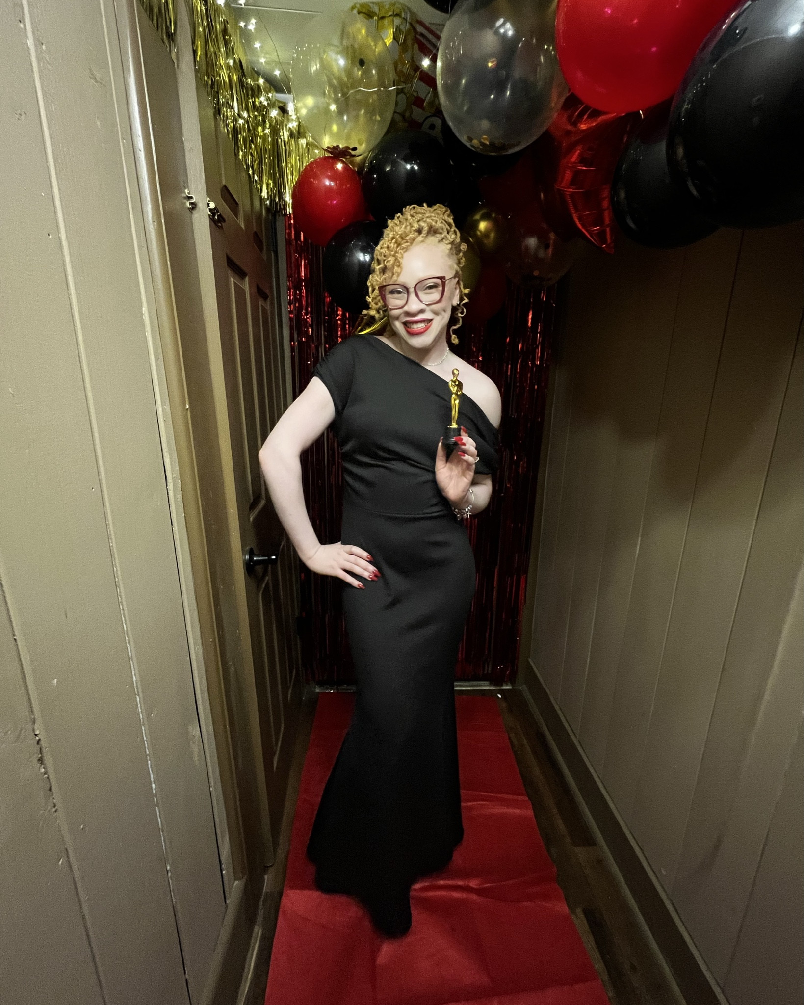 It’s Friendsgiving season! Got all dressed up for an award show themed Friendsgiving. Decided on this black dress which was the most voted for! We had a blast!

#LTKHoliday #LTKBeauty #LTKStyleTip