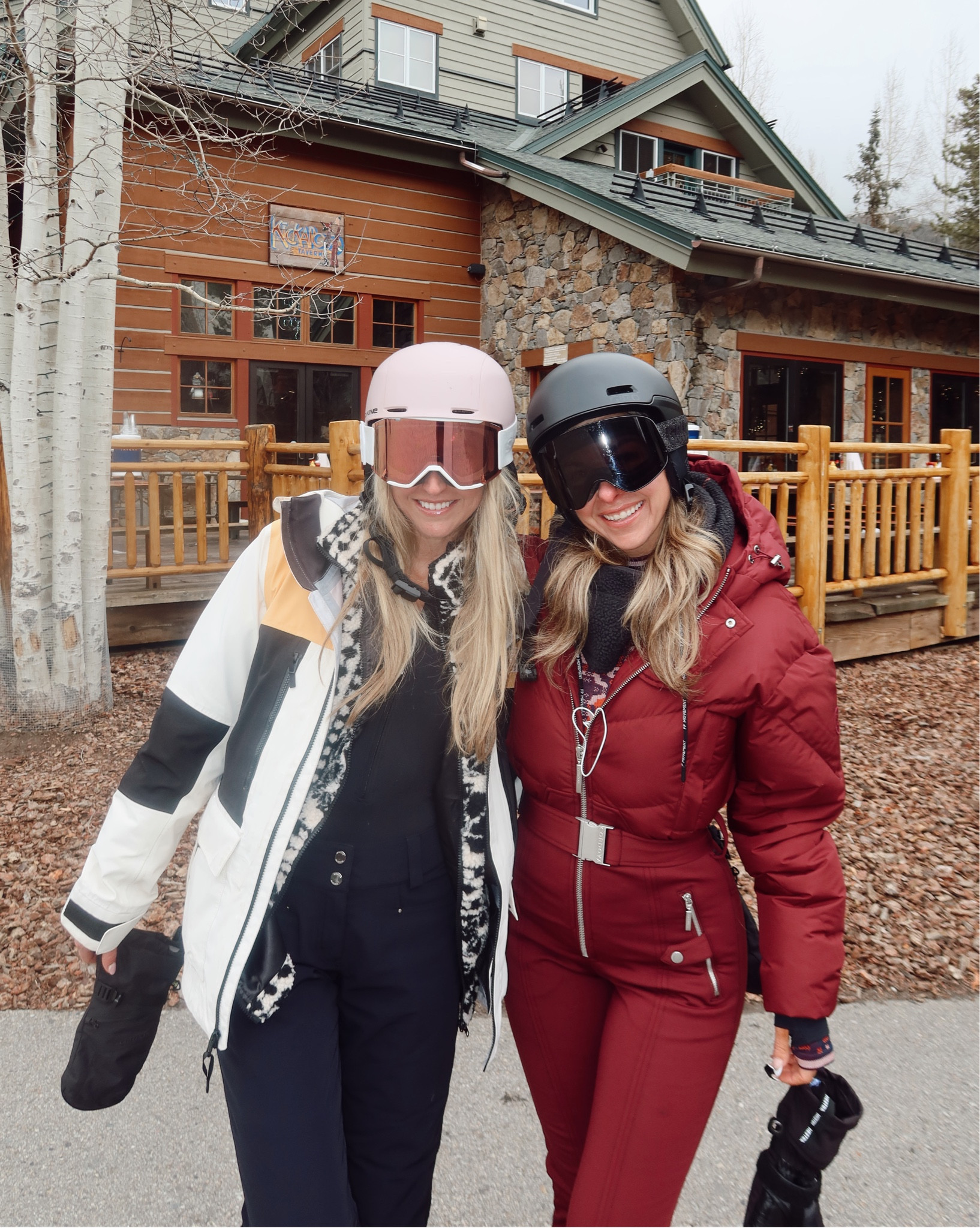 Burgundy ski look free people base layer with burgundy skin suit and accessories

Wearing a M/L in base layer Wearing a size 2 in ski suit

Ski outfit
Winter sports
Snowboarding
Base layers
Winter vacation
Snow resort look

#LTKSeasonal #LTKHoliday #LTKdayinmylife