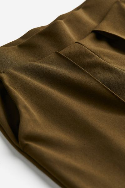 High-waisted tailored trousers | H&M (UK, MY, IN, SG, PH, TW, HK)