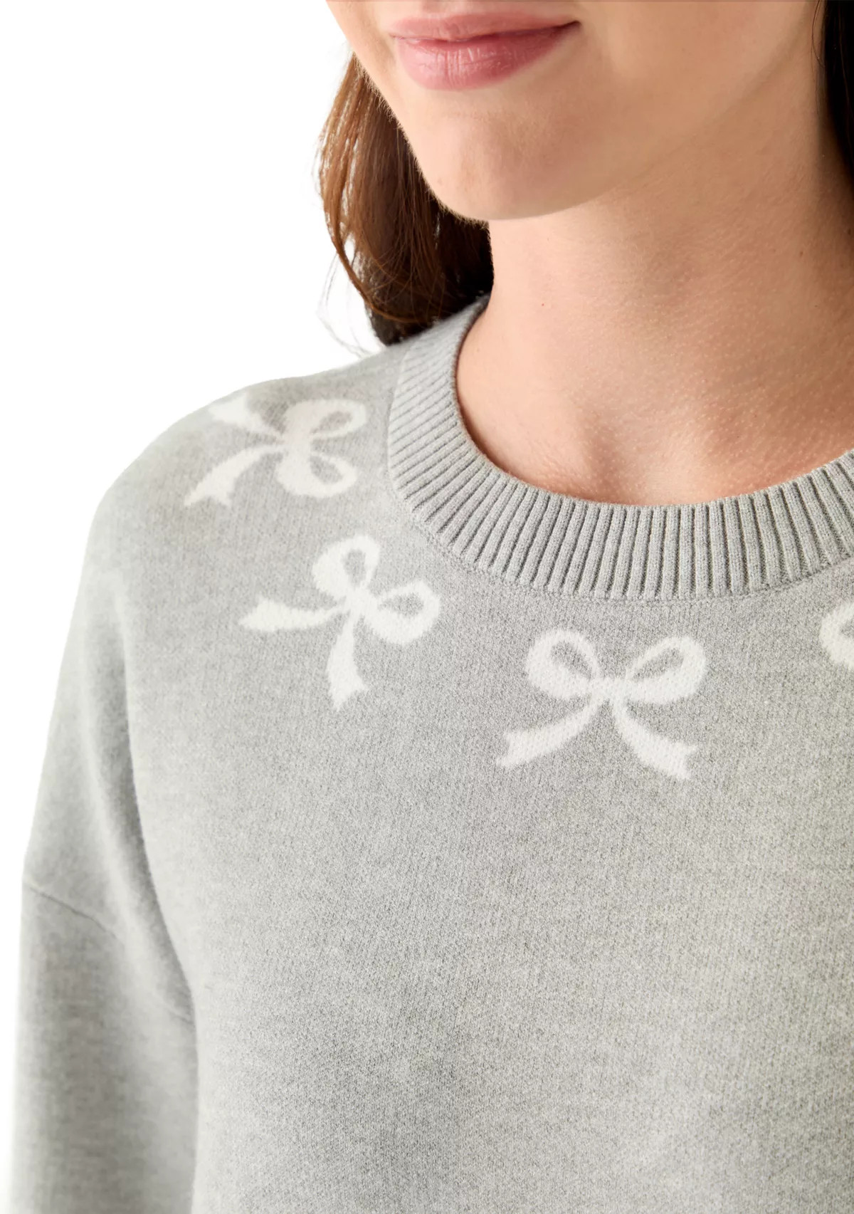 Women's Bow Trim Crew Neck Sweater | Belk