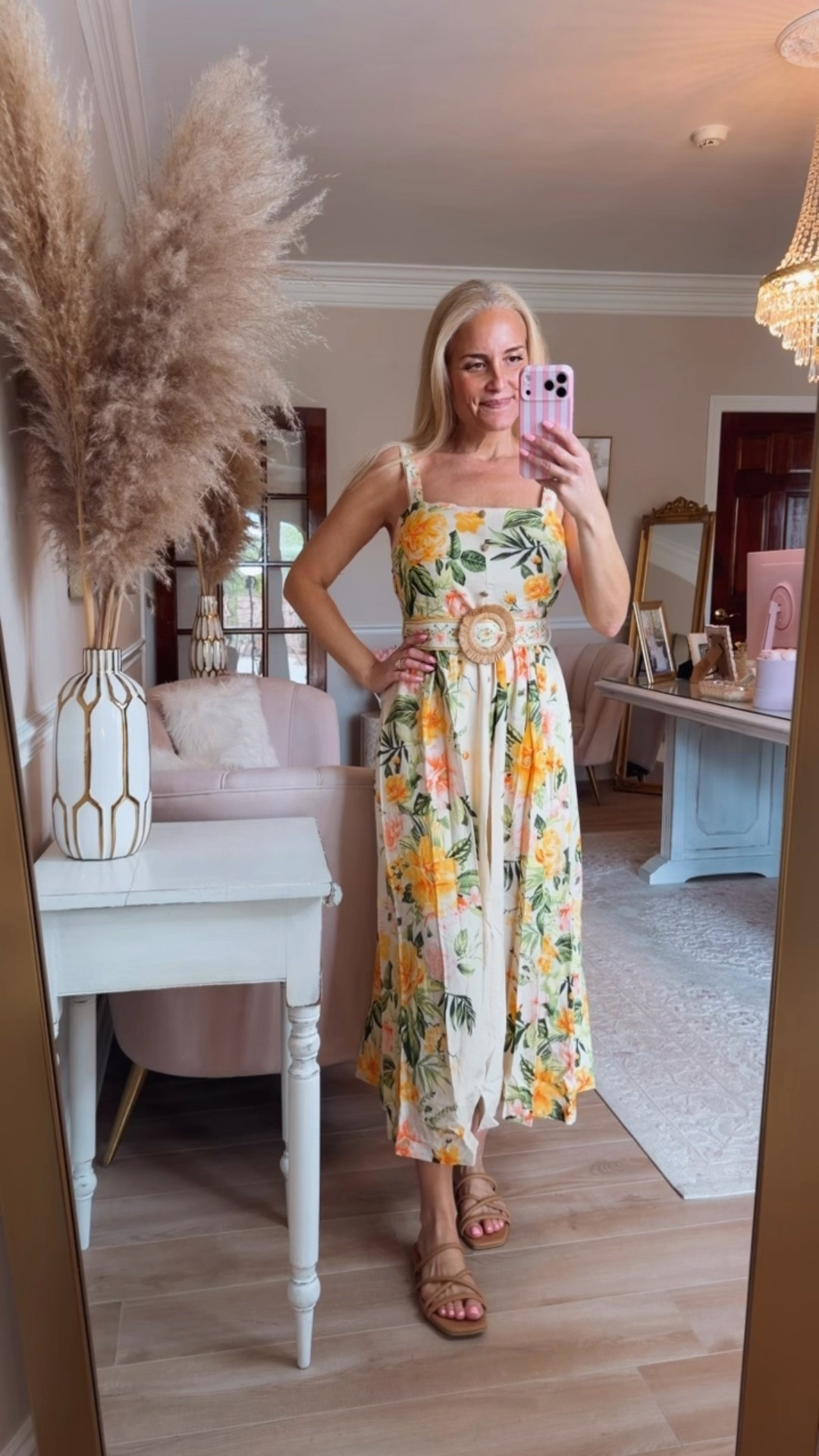 This gorgeous yellow floral midi dress looks so expensive compared to the great price! Just sold out, but put your name on the list because I'm sure it will come back in stock soon. Totally obsessed! Use code LOVINGLIFE35 for 35% off! 😘💕

#LTKdayinmylife #LTKgrwm #LTKootd