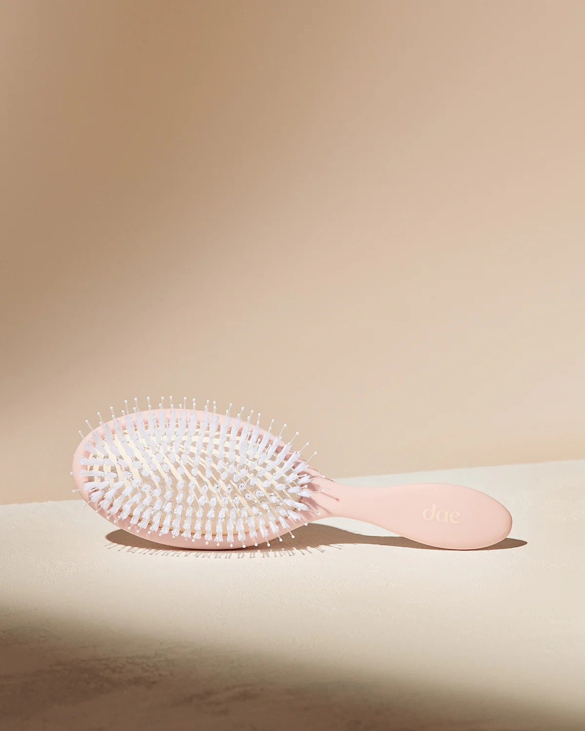 Vegan Detangle + Style Brush | Dae Hair