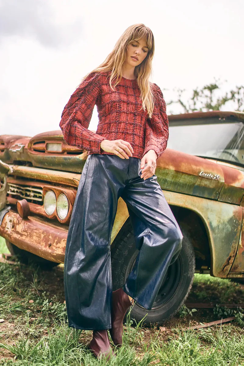 Mabel Pant | Hunter Bell