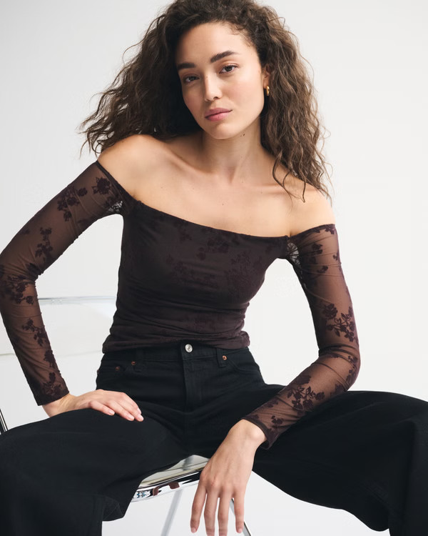 Bra-Free Off-The-Shoulder Long-Sleeve Top | Abercrombie & Fitch (US)