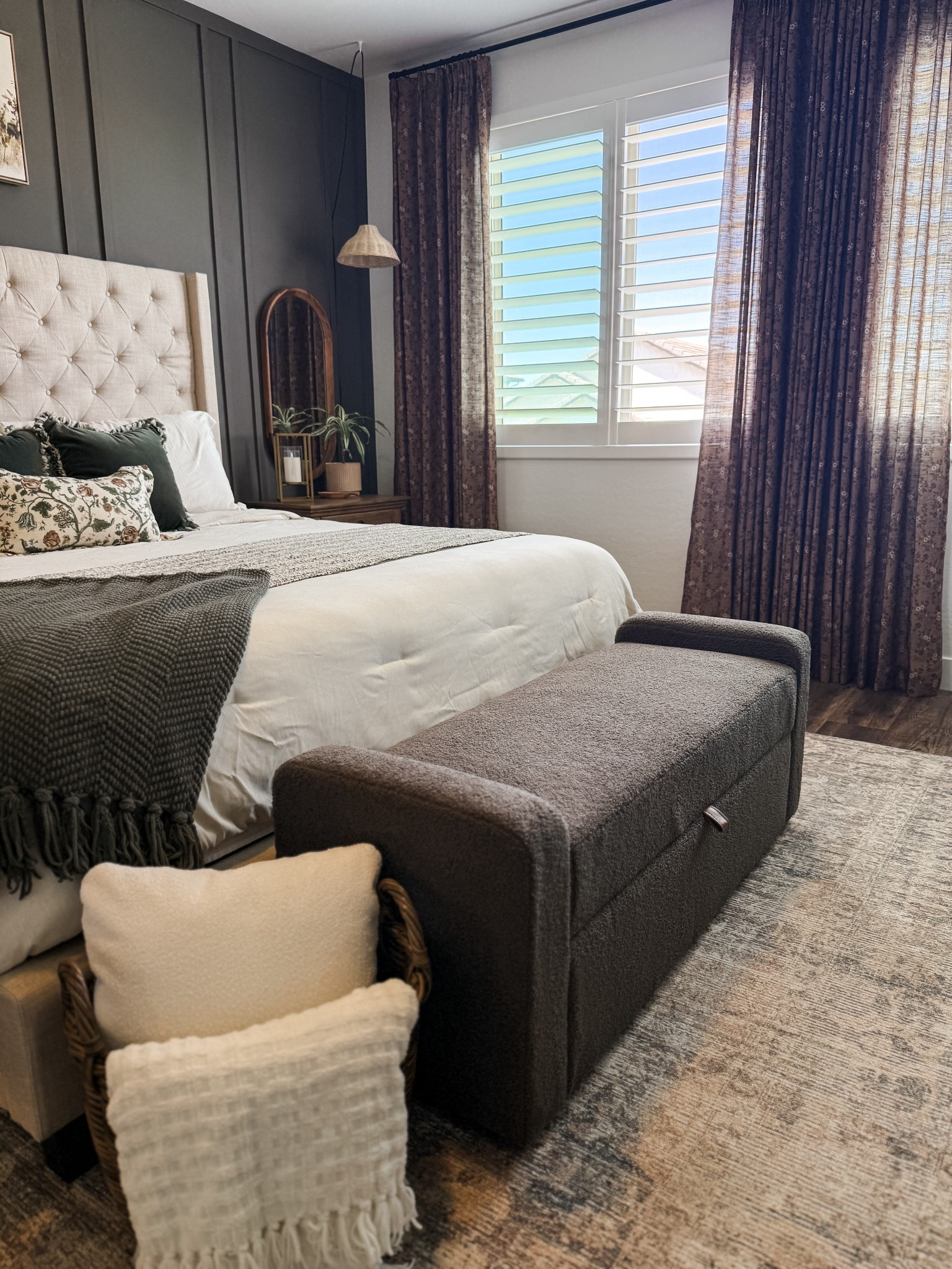 Storage bench boucle brown, Better Homes & Gardens, Floral linen curtains, Twopages 

#LTKHome #LTKStyleTip