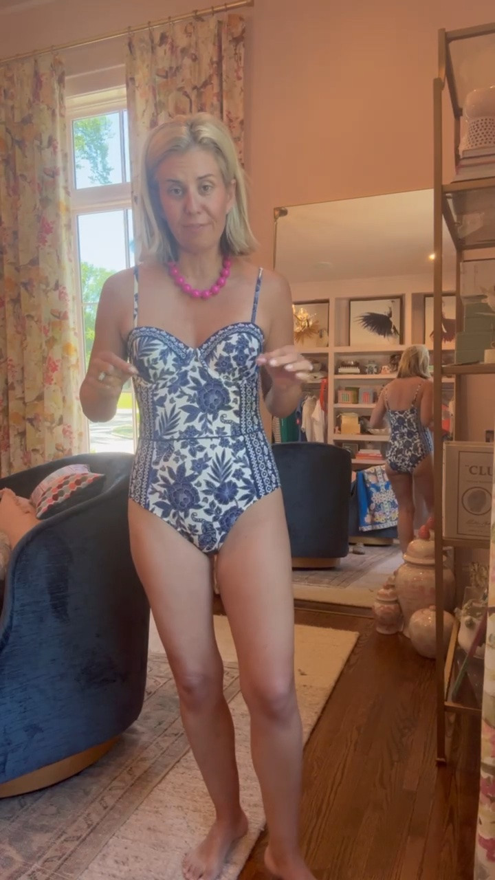 Boden favorites on sale for 25% off EVERYTHING with code 3PPA! A fit so nice I bought it twice… Yes, I have it in the stripe and now in this blue and white – I wear a size 34B and I couldn’t love it more! The straps are removable @Boden (US)

#LTKootd #LTKSwim #LTKSaleAlert