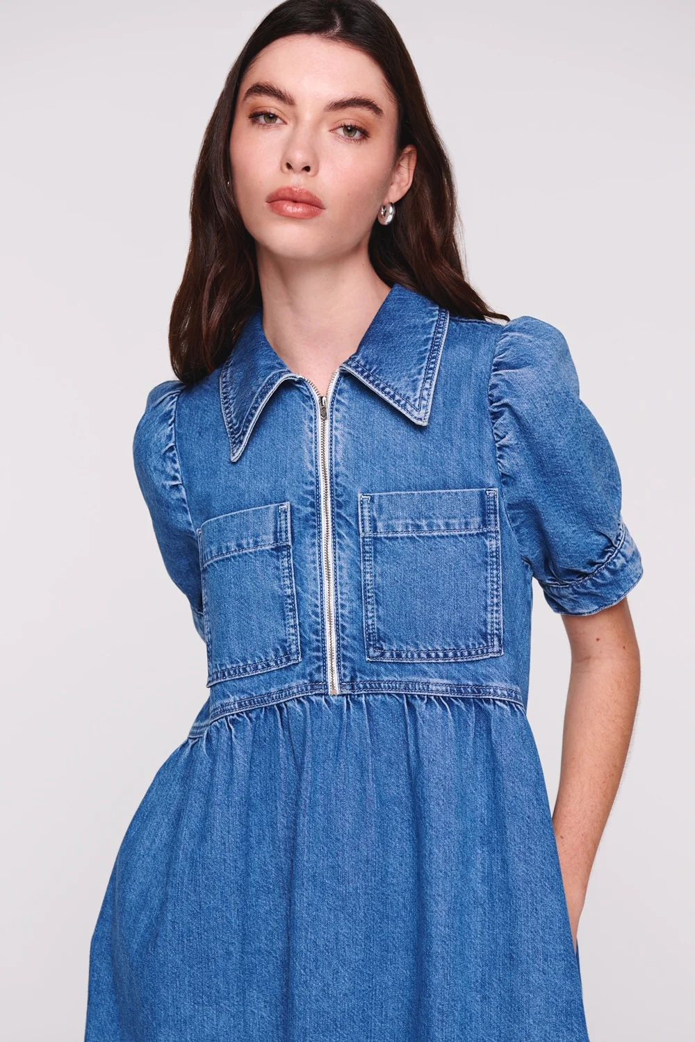 Gabriella | Short Sleeve Denim Dress in Light Wash | ALIGNE | ALIGNE USA