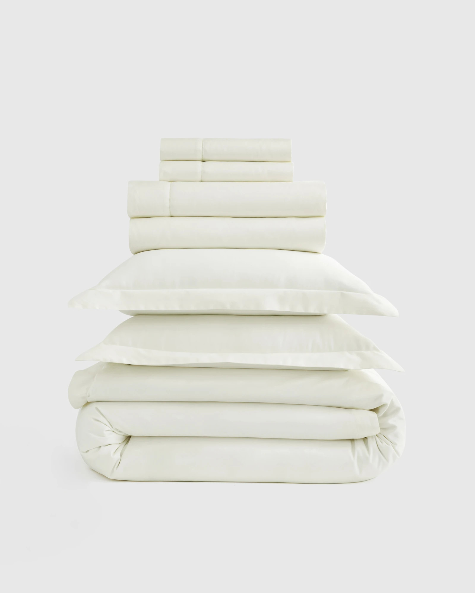 Signature Giza Cotton Sateen Deluxe Bedding Bundle | Quince