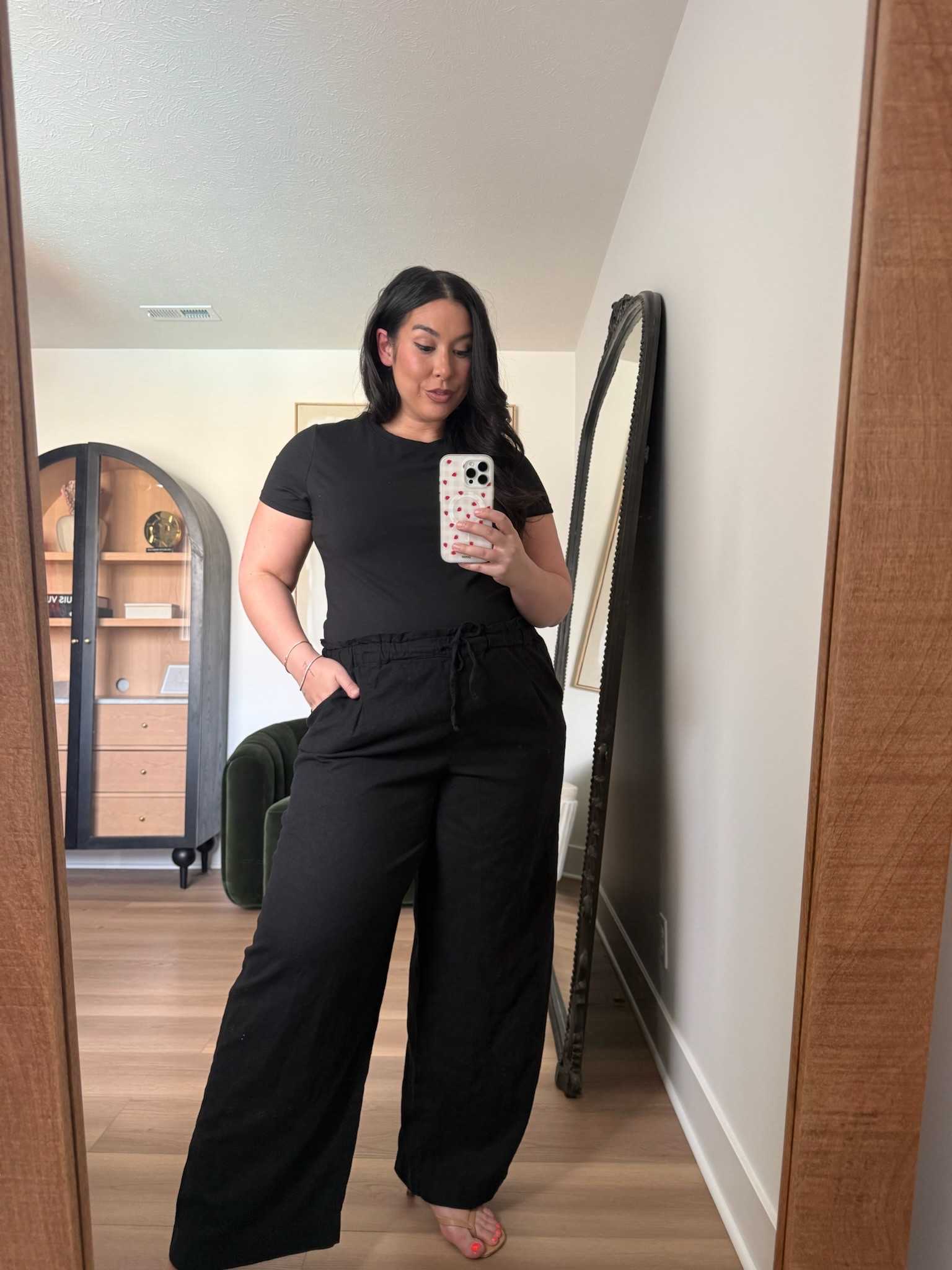 Midsize Walmart outfit! Size XL top, XXL pants
-
-
-
-
Walmart fashion, affordable fashion, spring dress, spring outfit, midsize style, midsize fashion