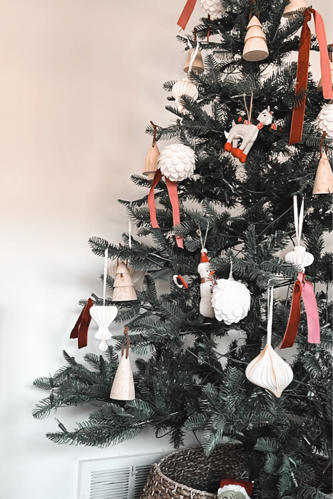 Toddler tree 

#LTKHoliday #LTKbaby #LTKhome