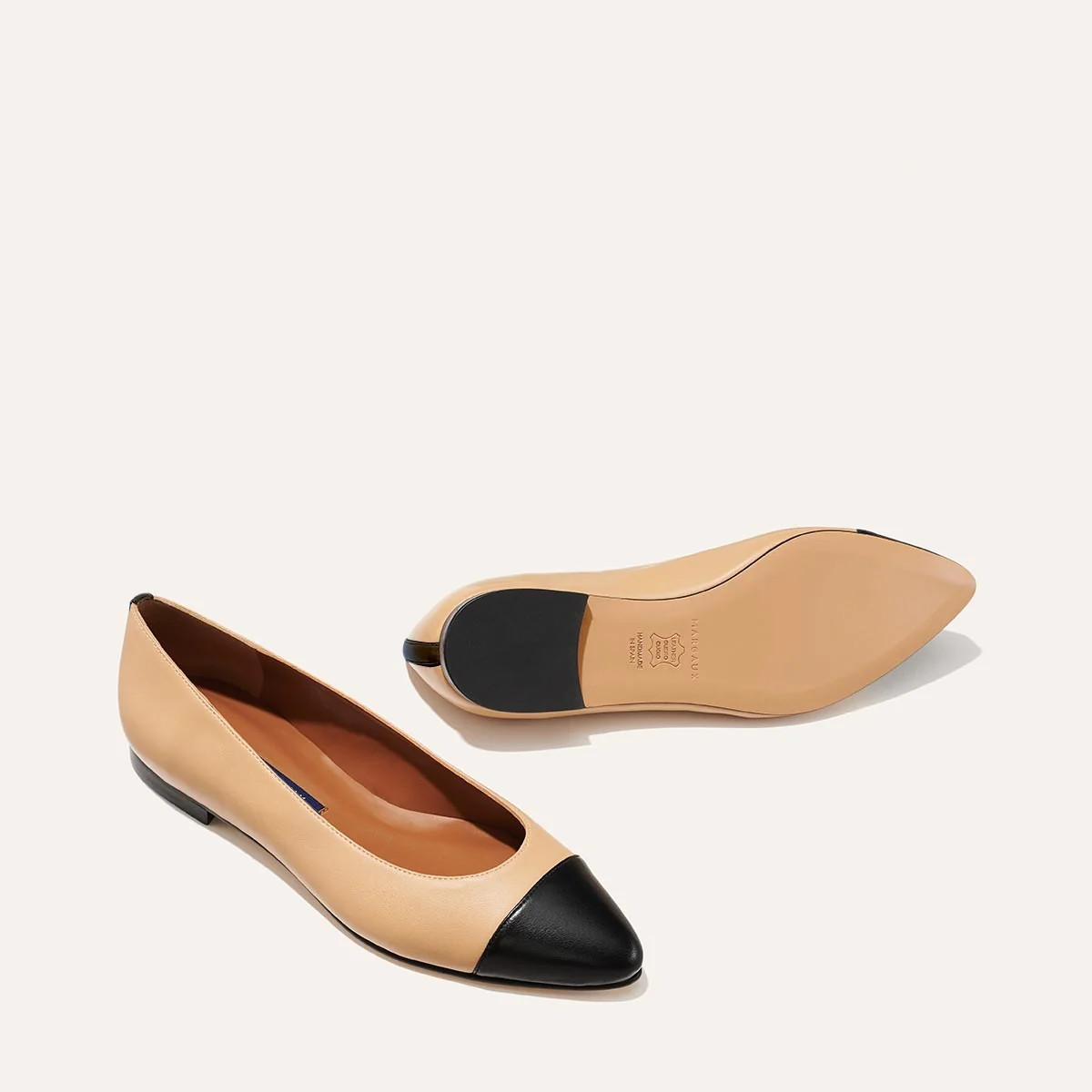 The Pointe - Dune and Black Nappa | Margaux