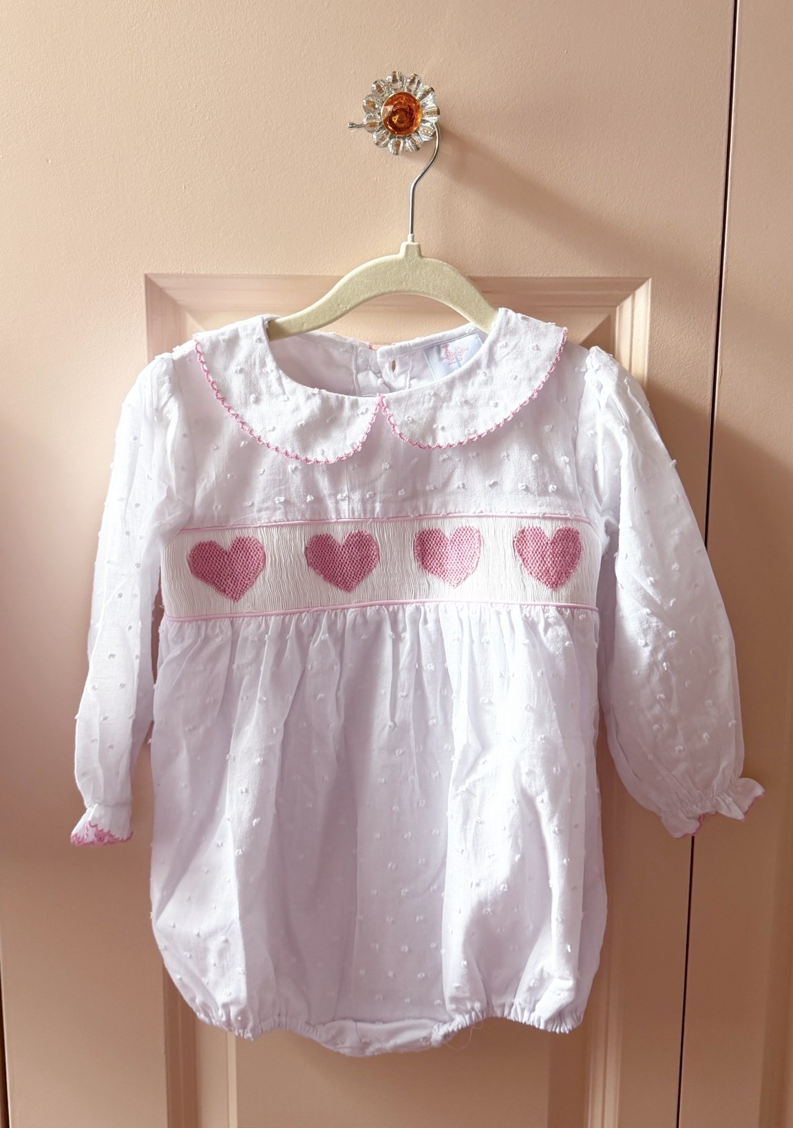 Sweet smocked baby girl valentine outfits #ad #Etsy #EtsyCreatorCo @etsy

#LTKValentine #LTKBaby #LTKKids