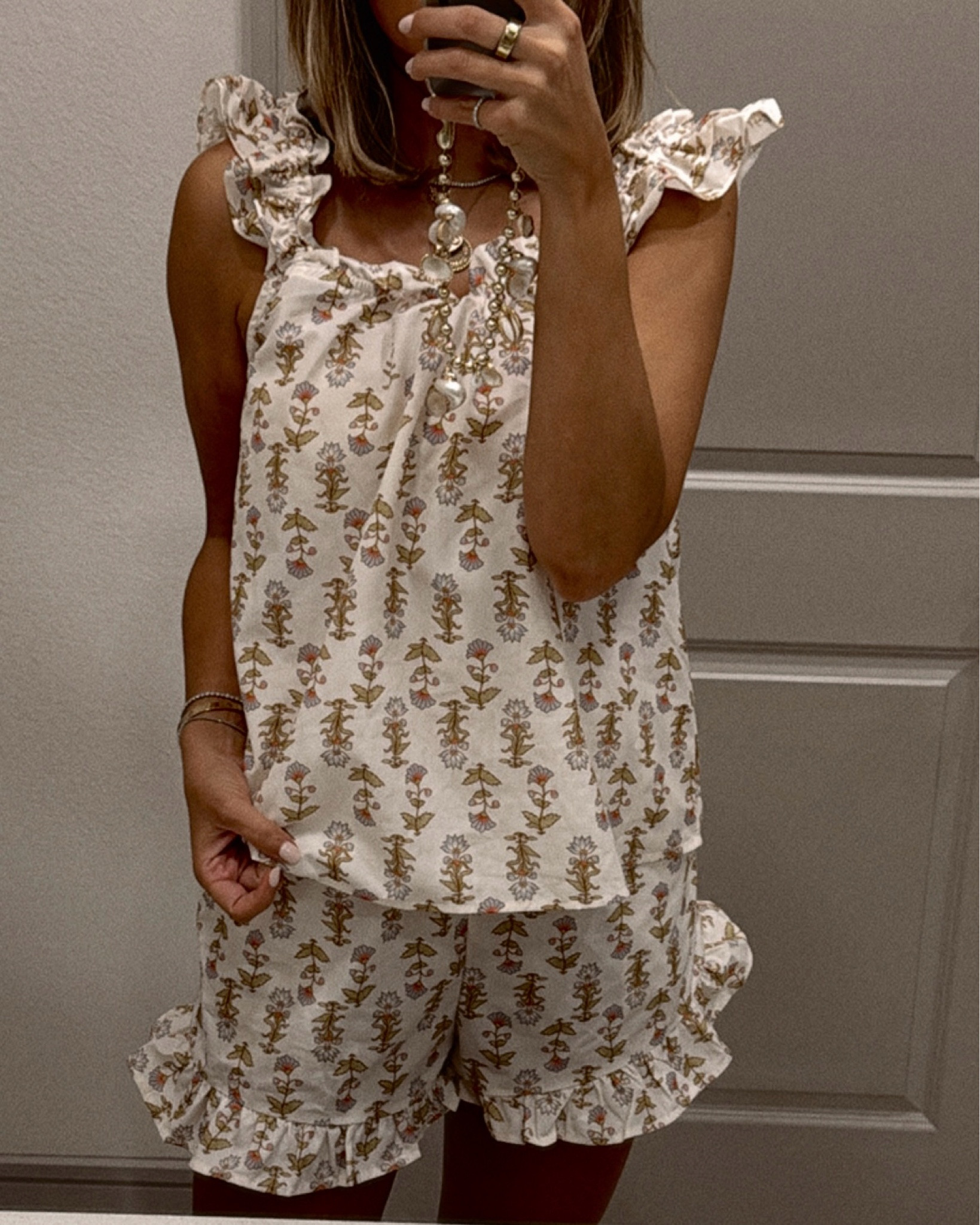 Amazon Set— Size Medium // Amazon Pajamas // Matching Sets // Bridal Party // Bachelorette Trip

#LTKSeasonal #LTKFindsUnder50 #LTKStyleTip