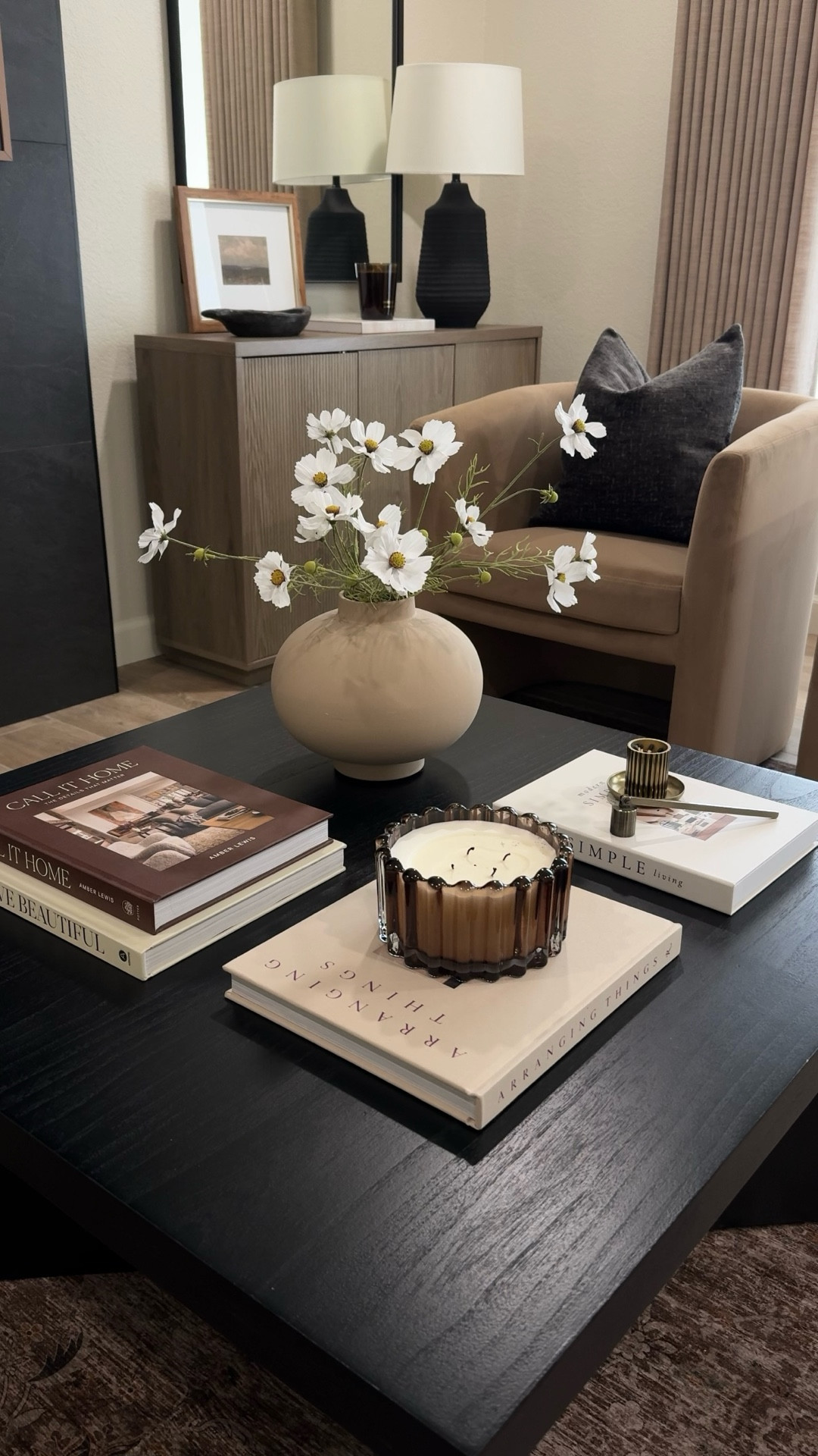 That feeling when all the holiday decor is put away >>> I’m leaning into spring decor for a bright and fresh start to the year! 
•
•
Home styling, home decor, spring decor, spring decor inspo, coffee table styling, coffee table decor, home reset, shelf styling, shelf decor, spring kitchen decor 

#LTKdayinmylife #LTKHome #LTKvlog