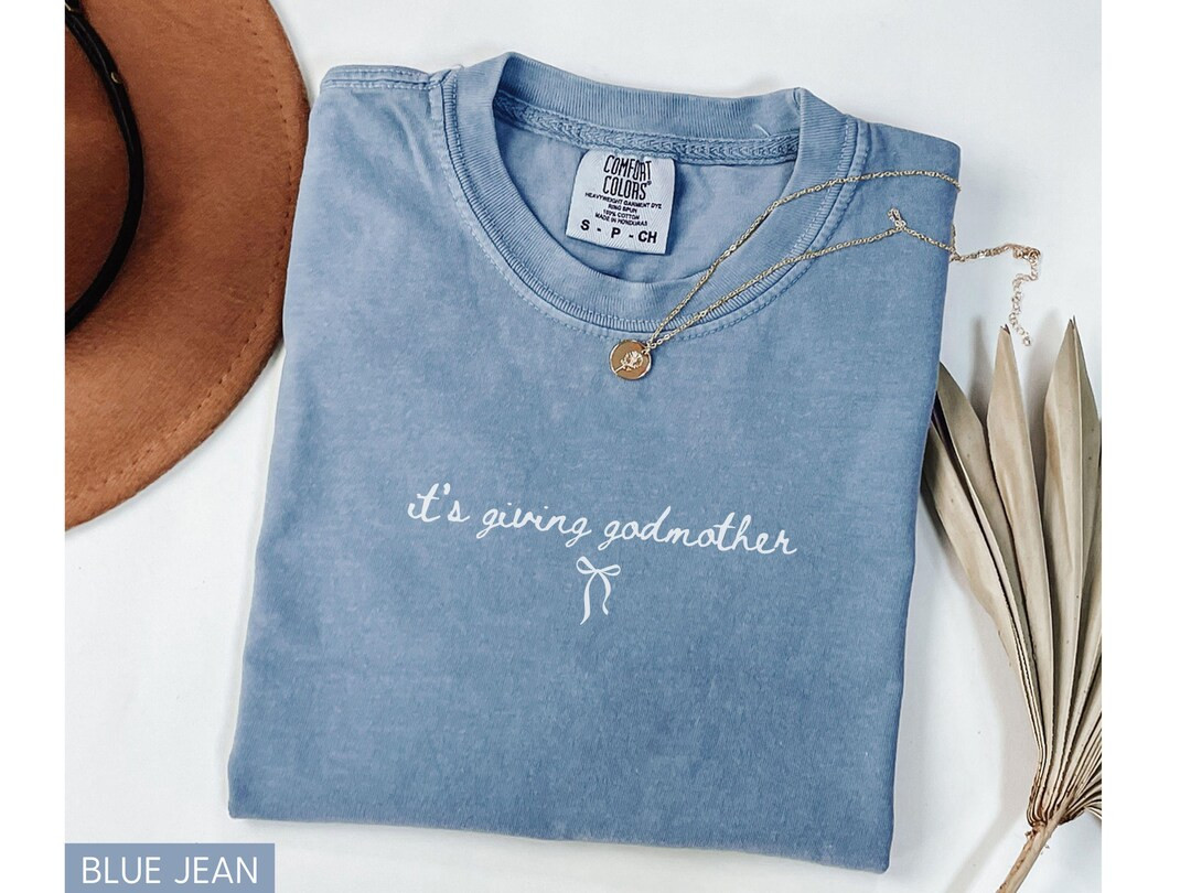 Godmother Shirt, Godmother Proposal Shirt, Pregnancy Reveal to Friend, Godmother Gift From Goddau... | Etsy (US)