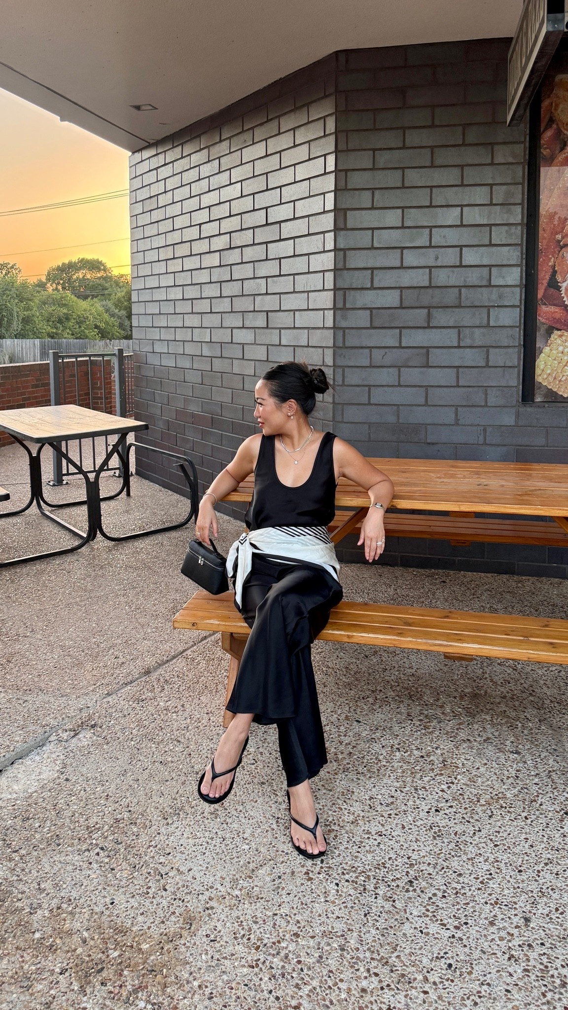 Surviving the Austin heat ☀️☀️☀️

#LTKootd #LTKOver40 #LTKPetite