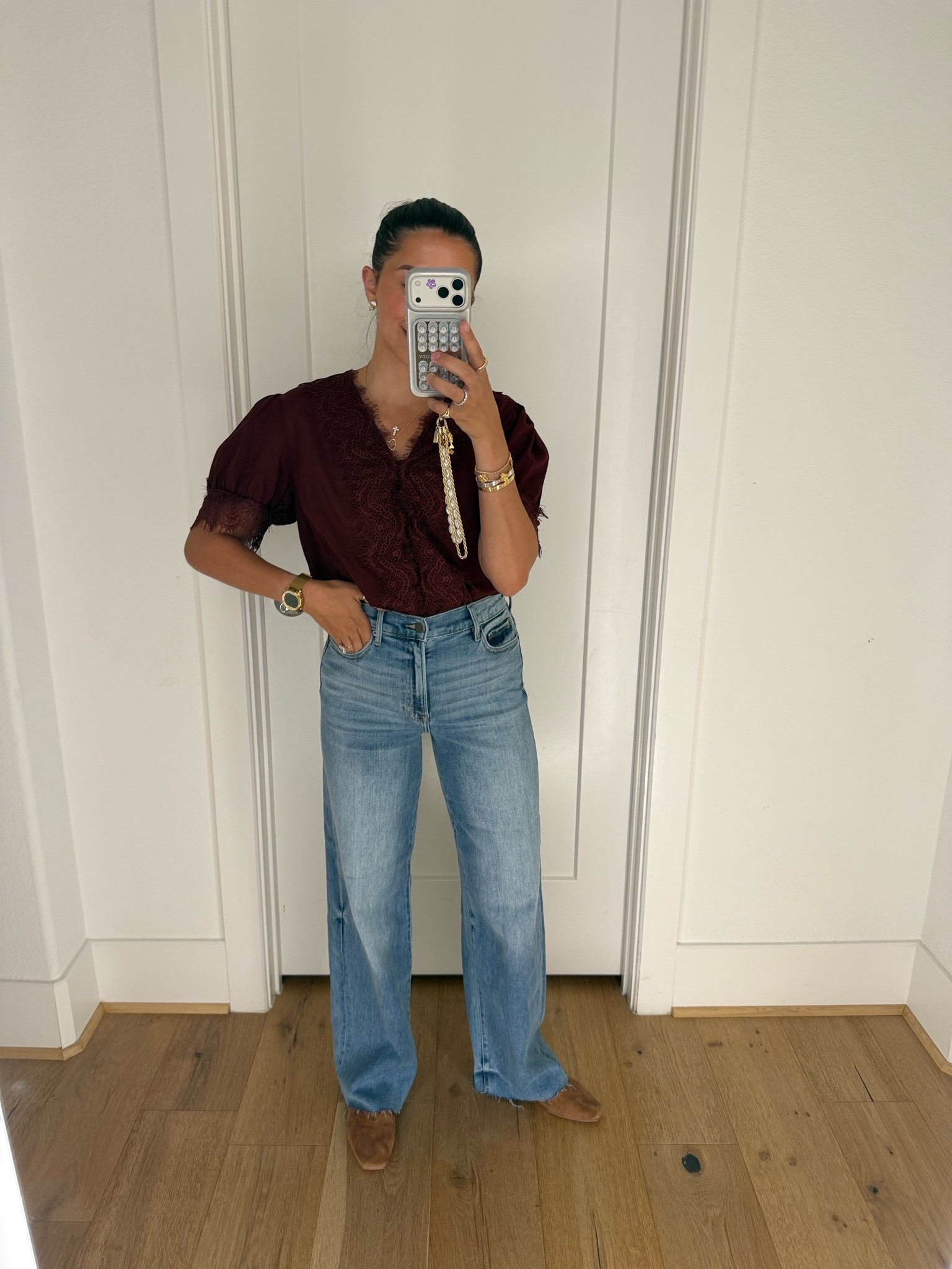 Jk I still went for the jeans!!! Just sooo flattering 👏🏼

Top: medium 
Bottoms: 27

Dressupbuttercup.com #dressupbuttercup #dederaad

#LTKdayinmylife #LTKfitnessgoals #LTKSeasonal