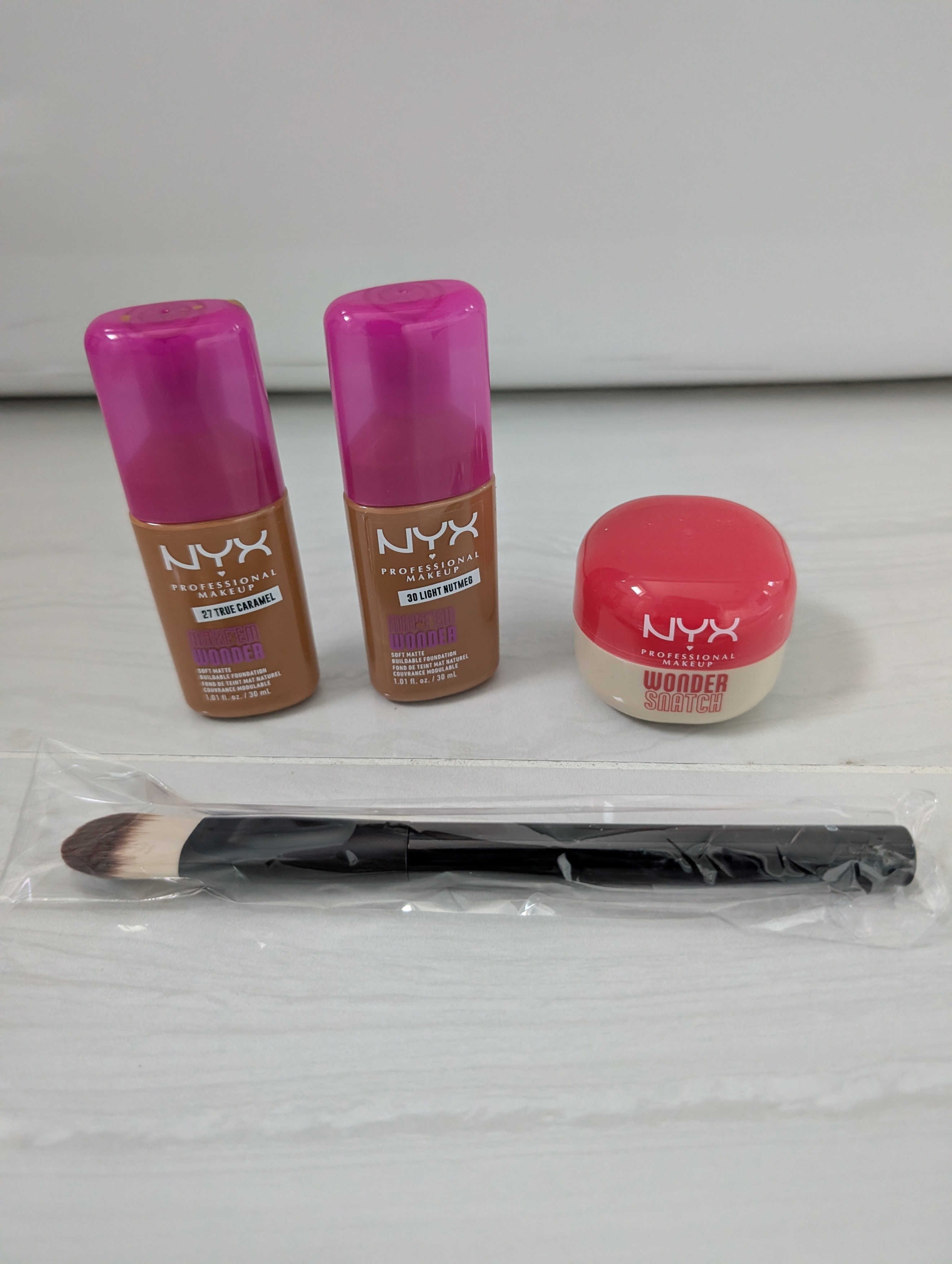 Nyx Wonder Snatch, powder, foundation, cover up, makeup brush, application, makeup, summer look

#LTKsale #LTKstyletip #LTKbeauty