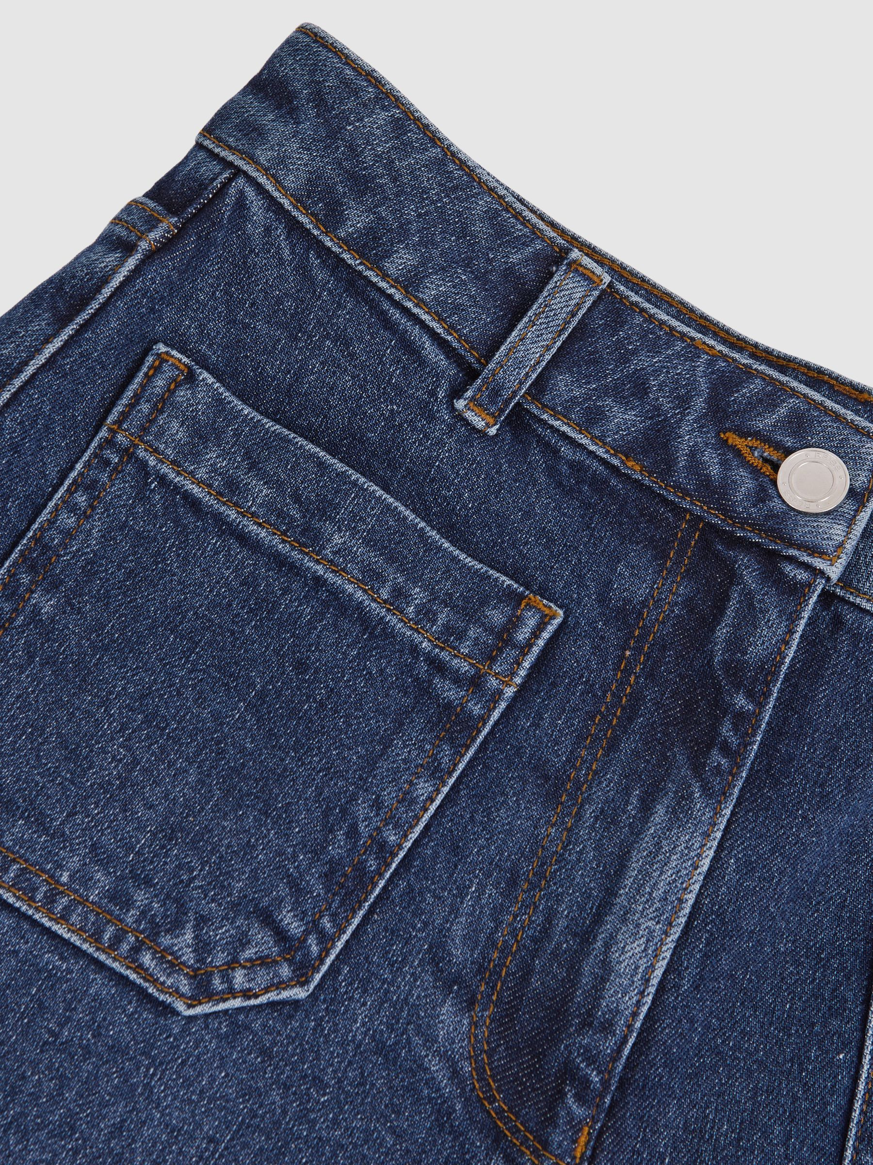 Straight-Leg Patch-Pocket Jeans in Mid Blue | Reiss DE