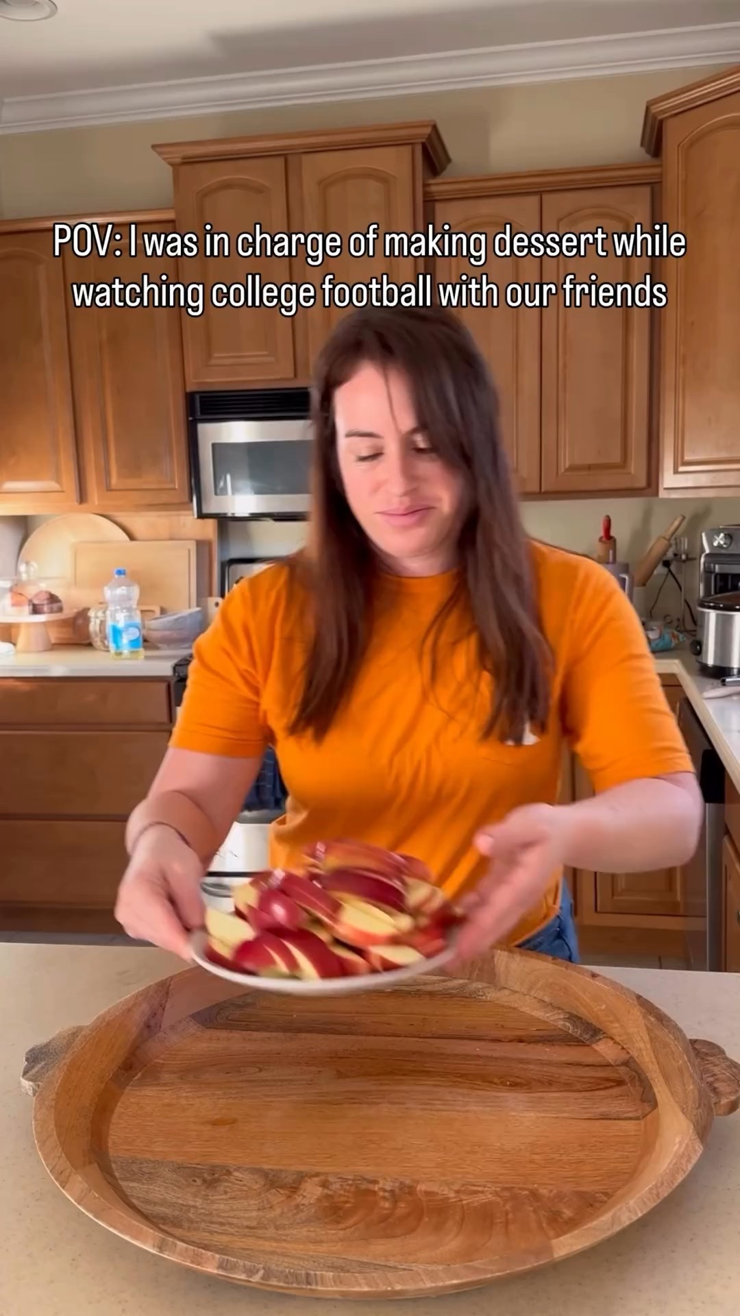 Share this with your friends and plan your next get together to try this 

My favorite combo is apples, caramel, white chocolate, and cinnamon sugar